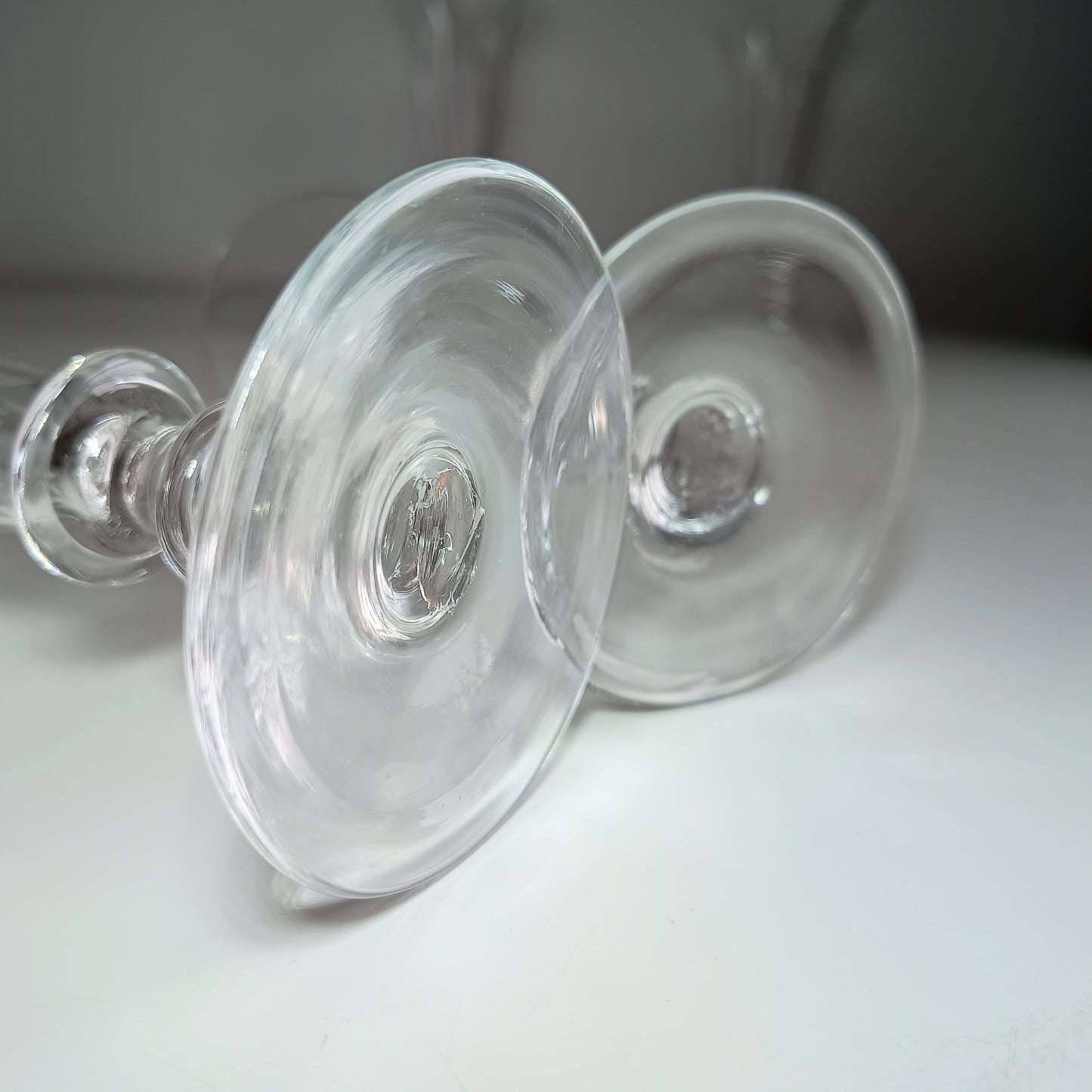Semi rough pontil glasses