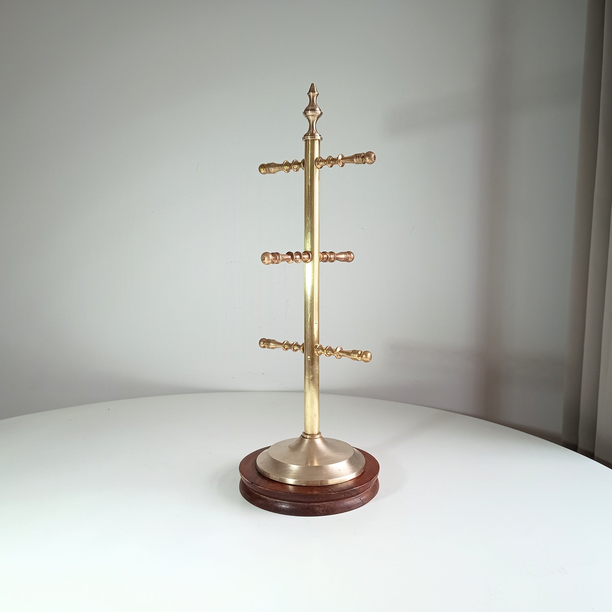 Vintage Tea Cups Holder or Coffee Mugs Drinks Station, Brass and Mahogany Tone Wood