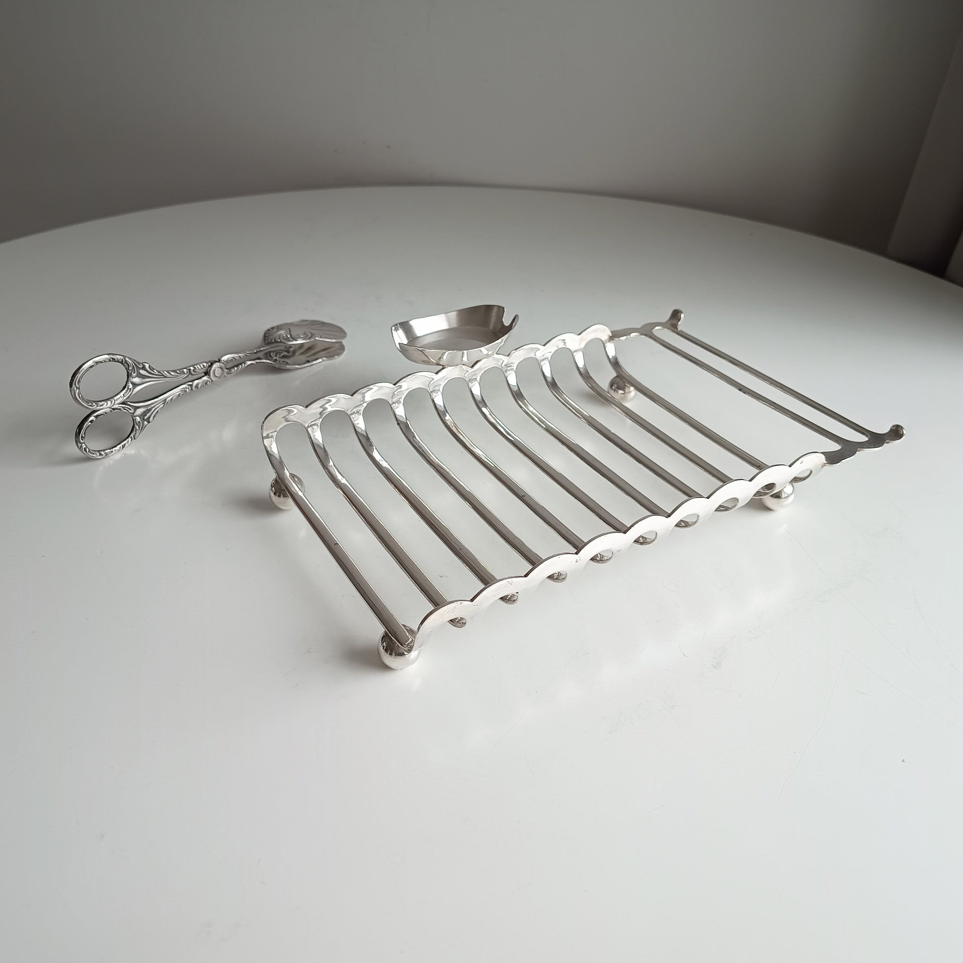 Antique English Silver Plate Asparagus Server Drainer with Provencal Sauce or Butter Side Dish Signed Late Victorian to Edwardian Sheffield