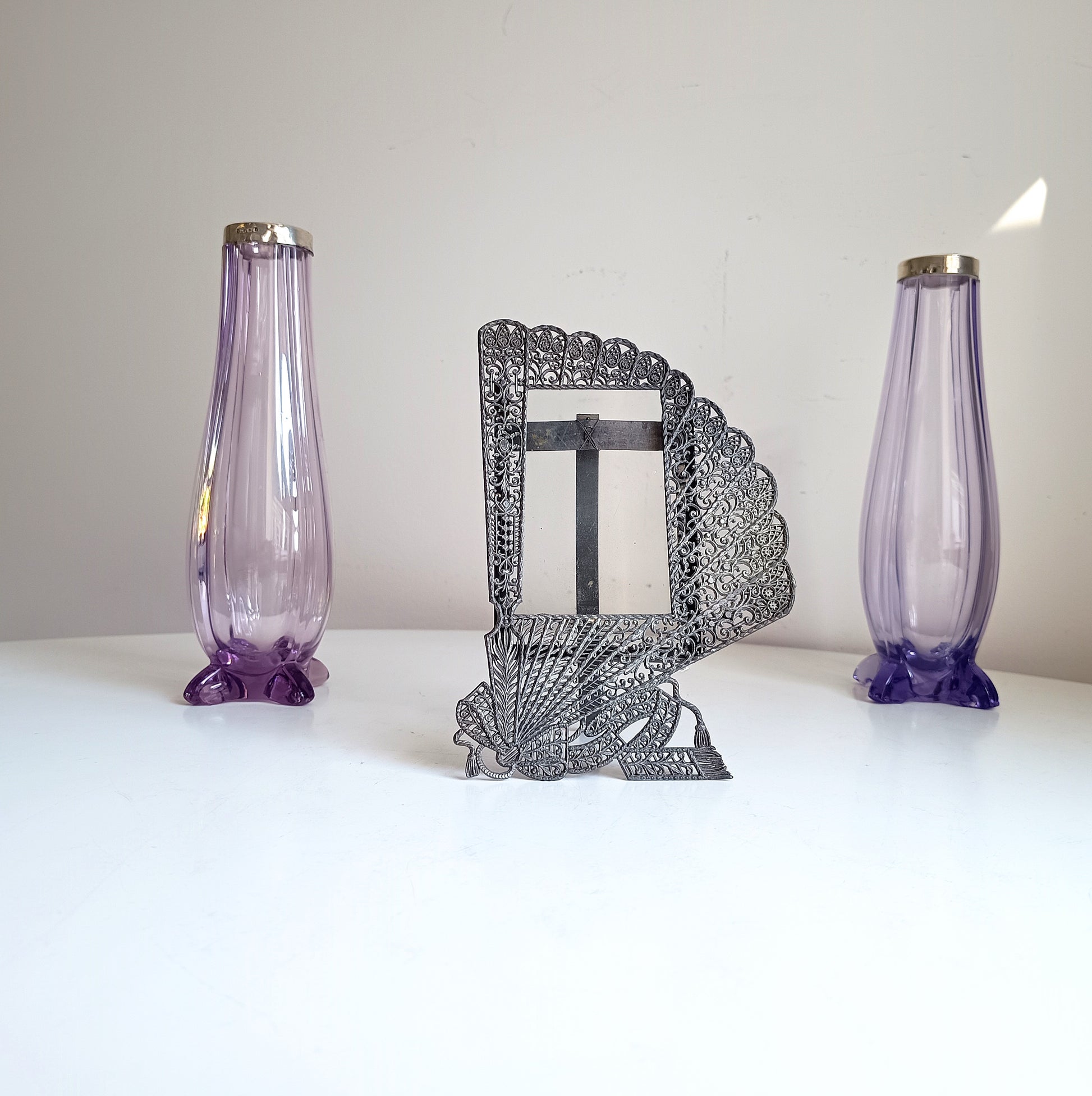 Antique Art Nouveau Jugendstil Faux Filigree Curtain Shaped Tabletop Easel Stand Toleware Photo Frame