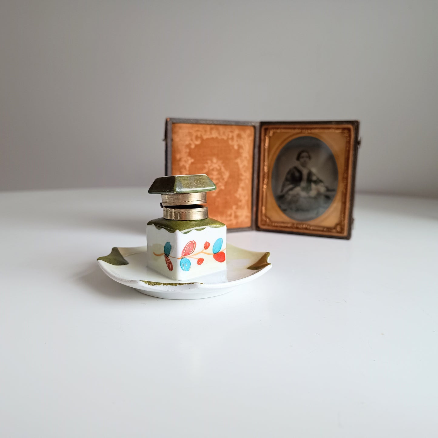 Small Antique Ceramic Edwardian Inkwell - Integrated Base, Hand Enamelled Decor