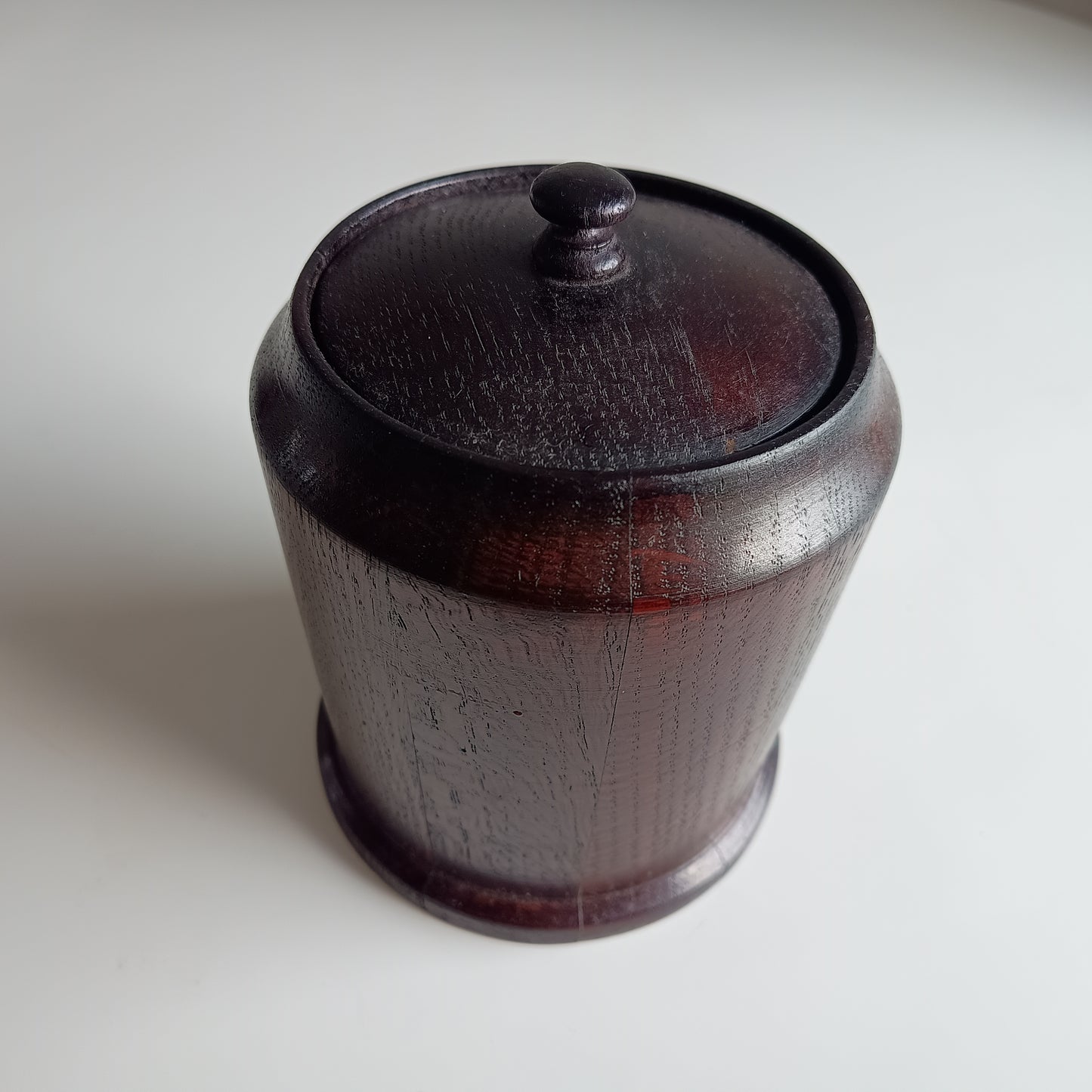 Vintage English Oak Tobacco Jar: Treenware,