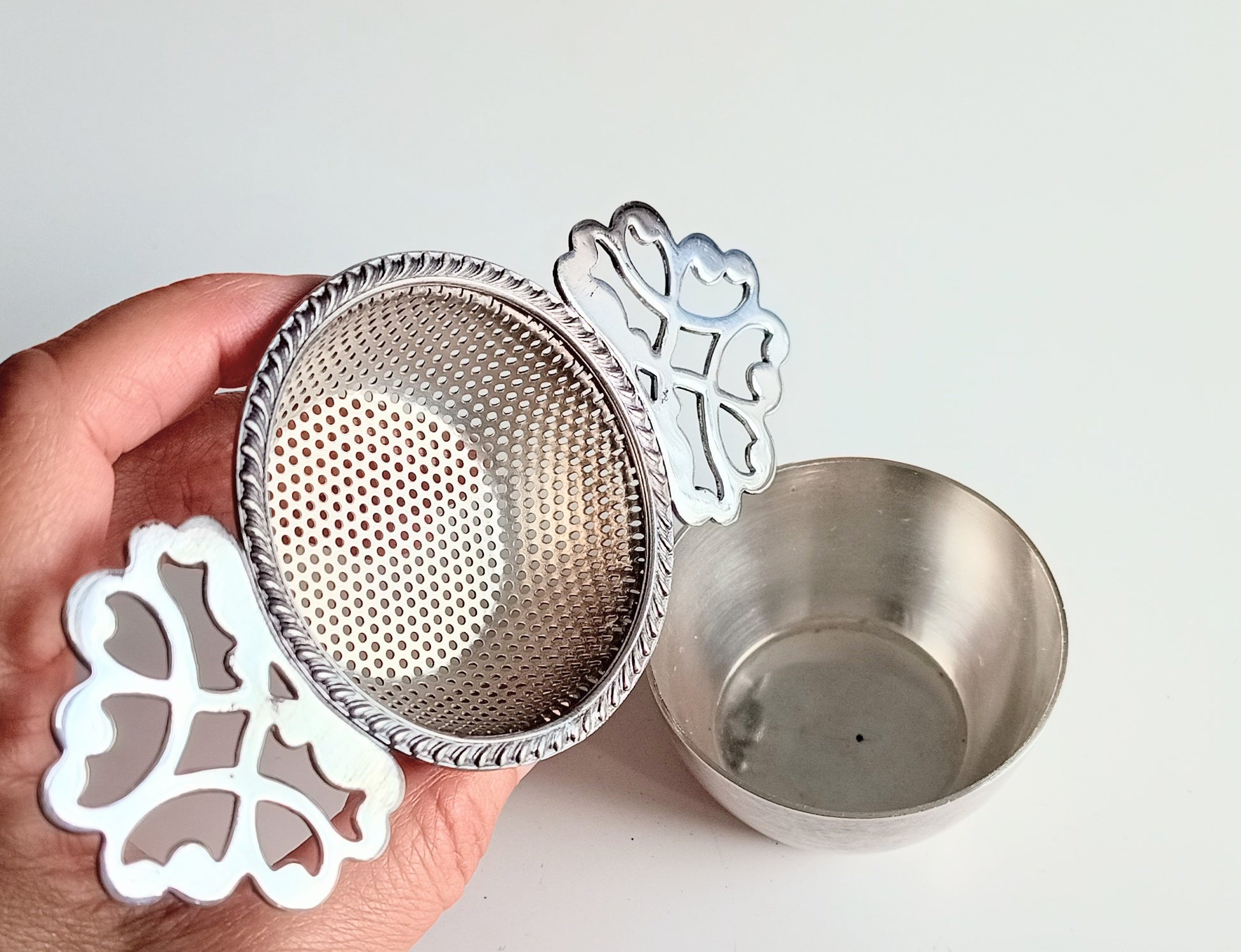 Vintage English Silver Plate Art Deco Two Part Tea Strainer