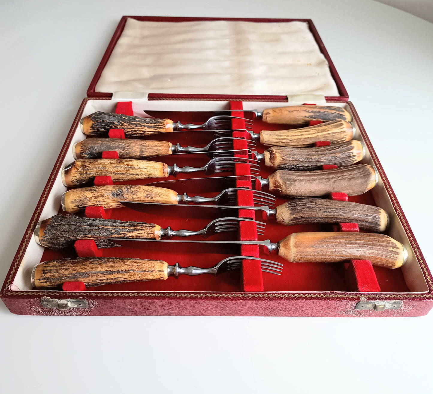 Traditional Steak Cutlery Set: Scottish Stag Antler Handles, Sheffield Steel, Original Box