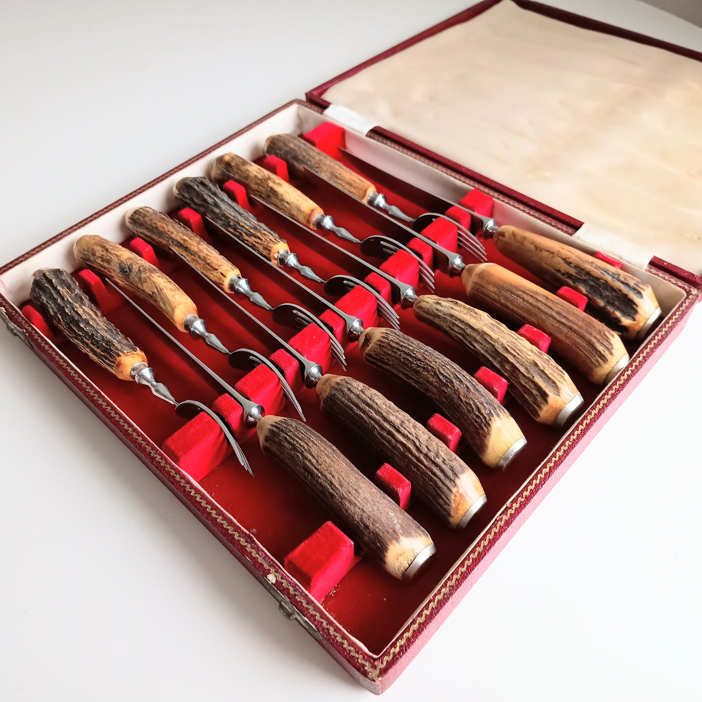 Traditional Steak Cutlery Set: Scottish Stag Antler Handles, Sheffield Steel, Original Box