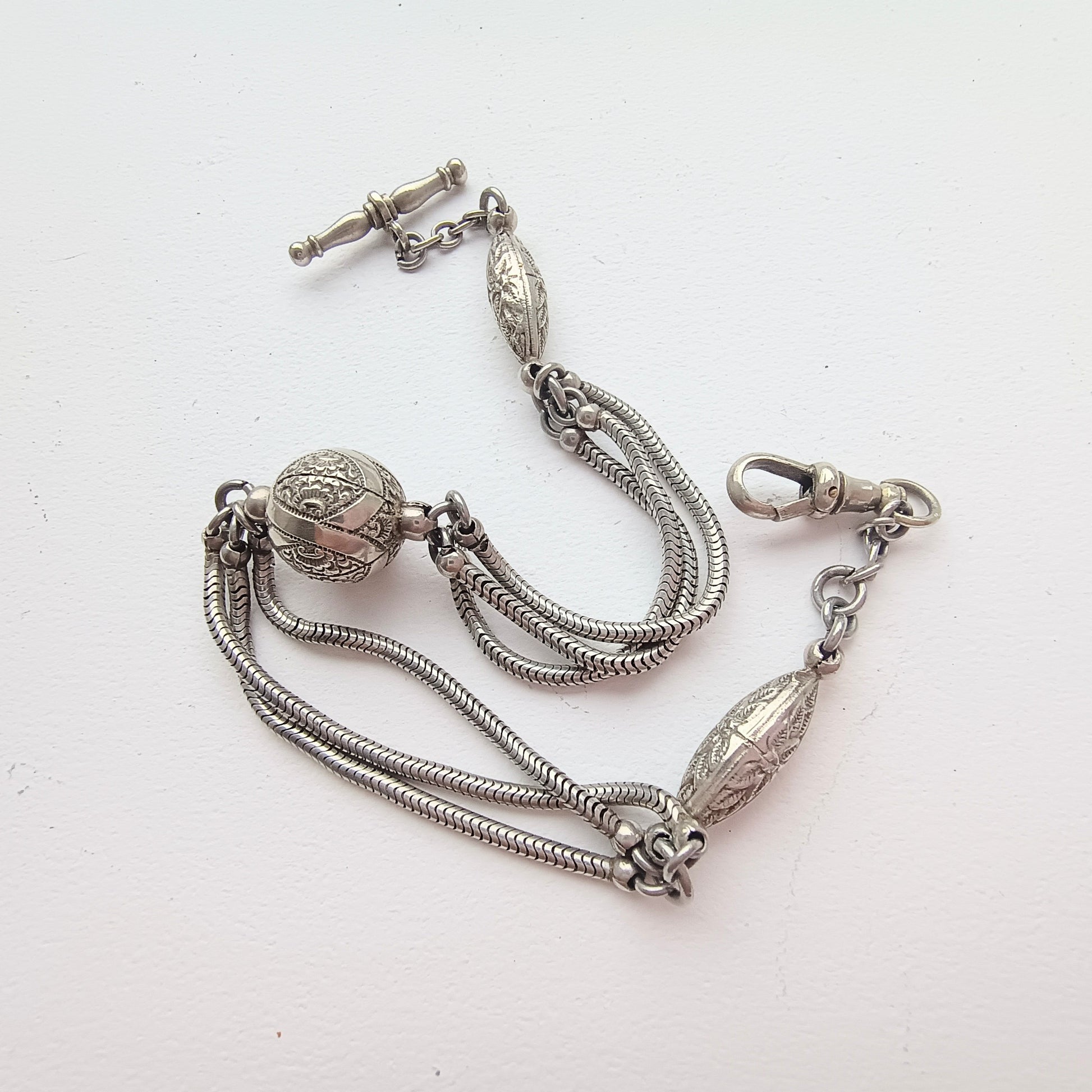 Victorian pocket watch Albertina chain with dog clasp