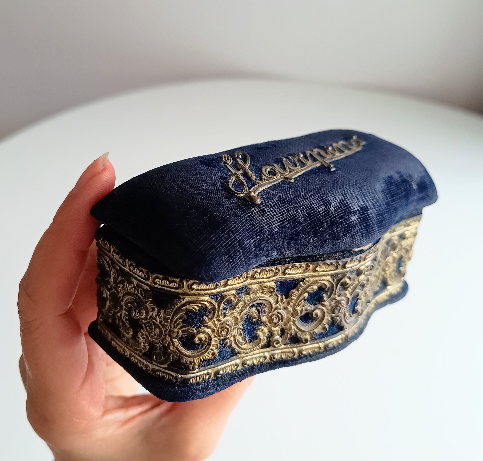 Antique Victorian Pin cushion
