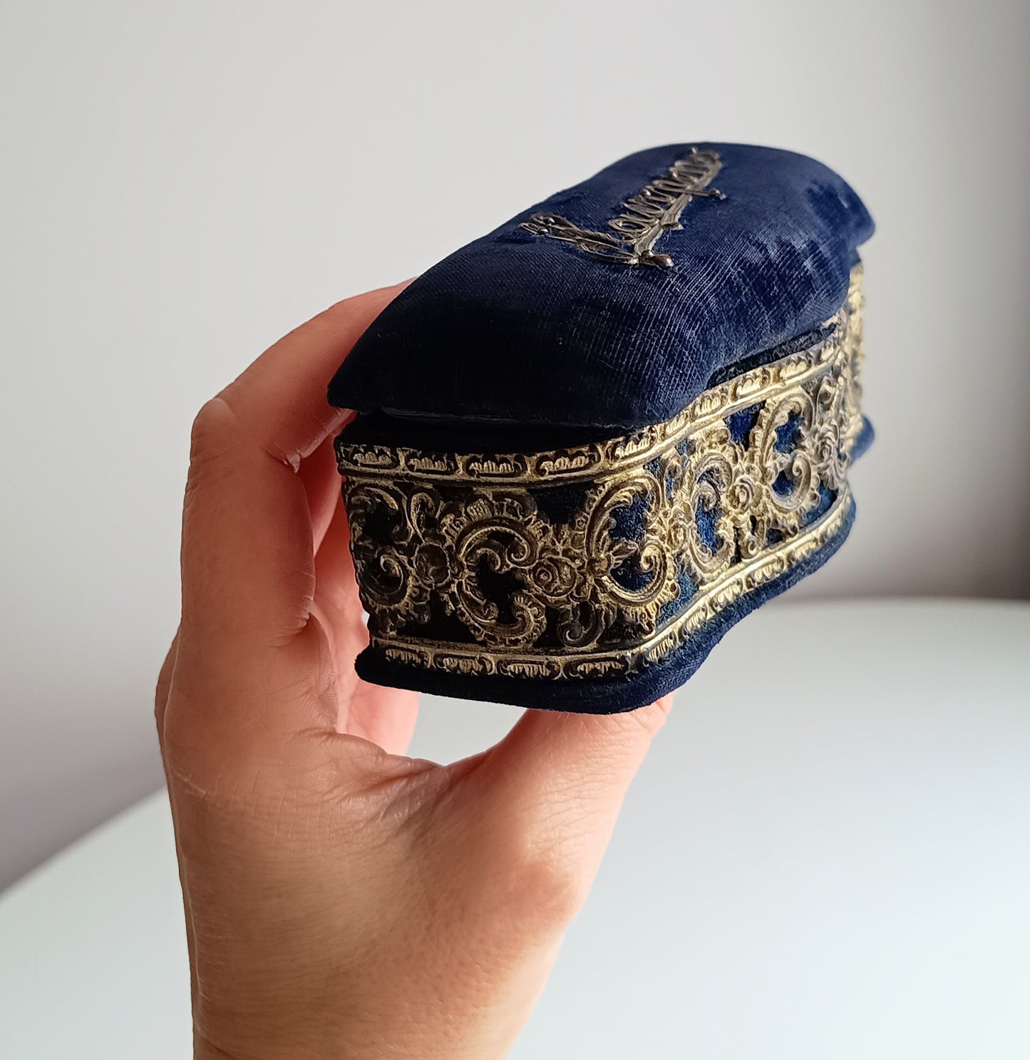 Antique Victorian Pin cushion