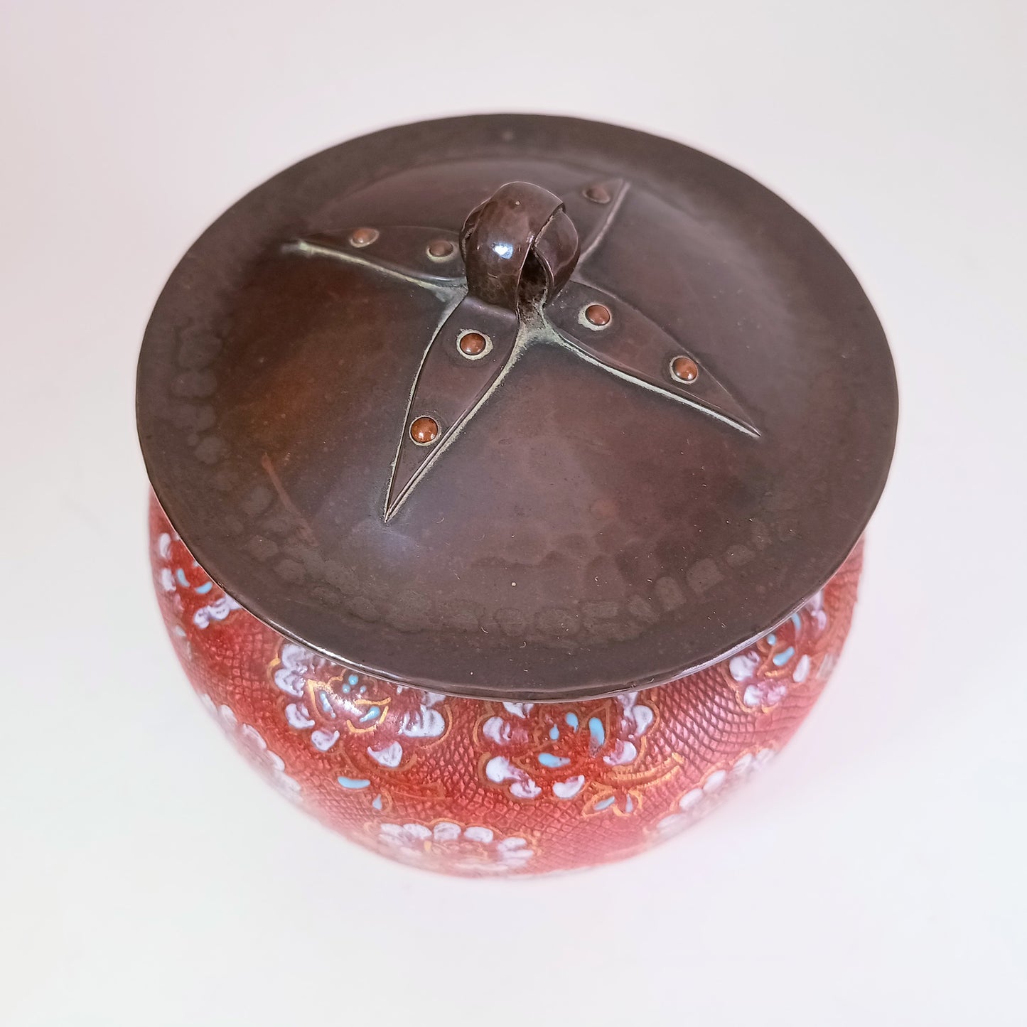 Vintage Doulton Lambeth Tobacco Jar Hammered Bronze Lid Riveted Strips Arts and Crafts 1890