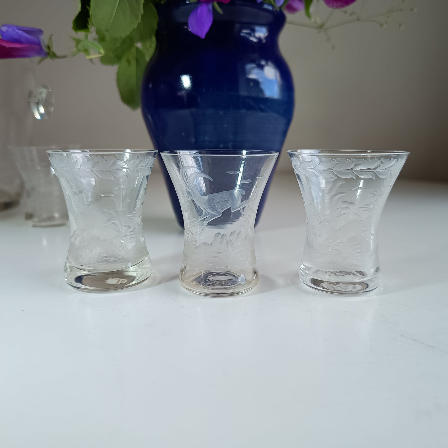 Lobmeyr-Style Vintage Ice Bucket and Engraved Spirit Glasses – Early 20th Century Austrian Barware Set