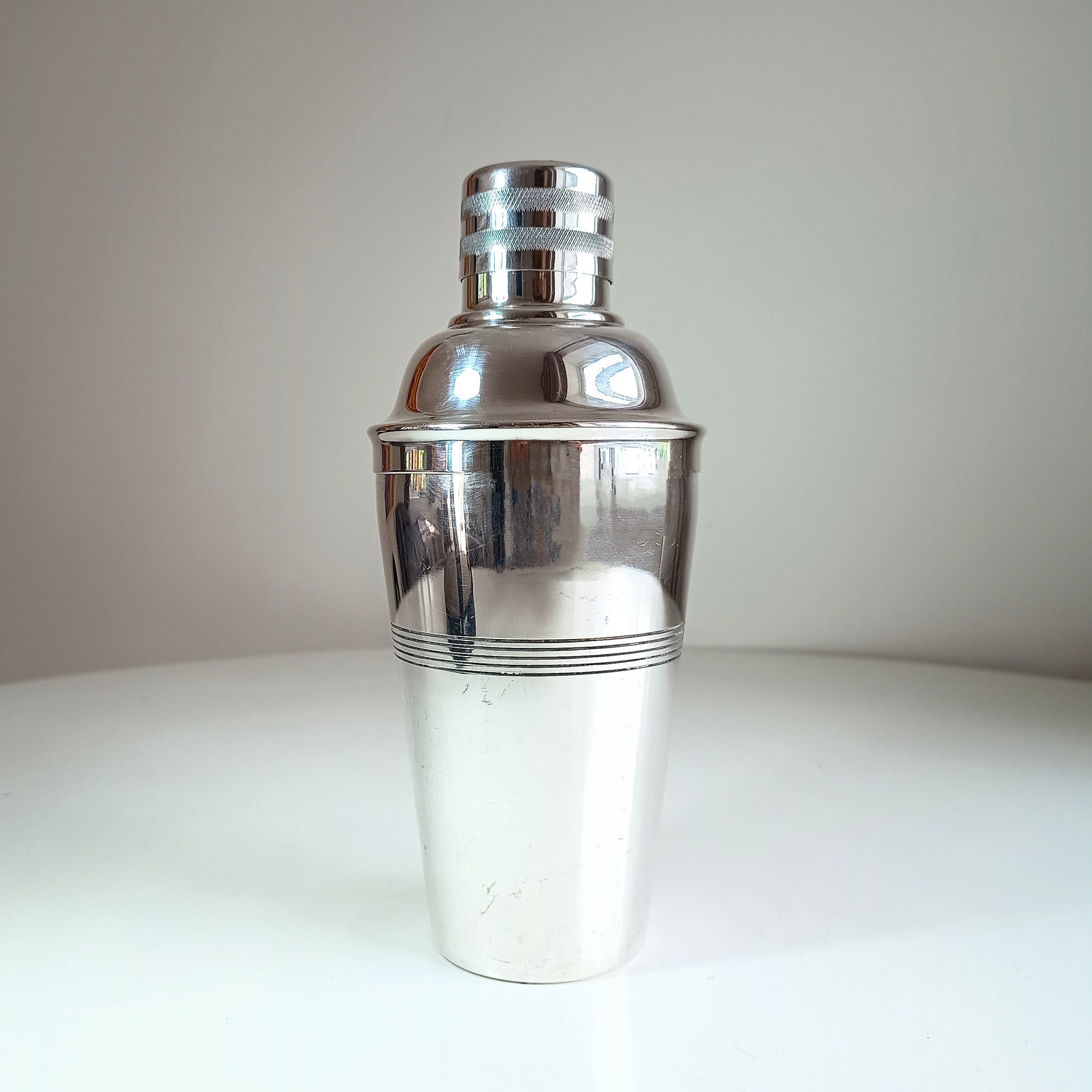 Triumph TR Sports Car Shaker