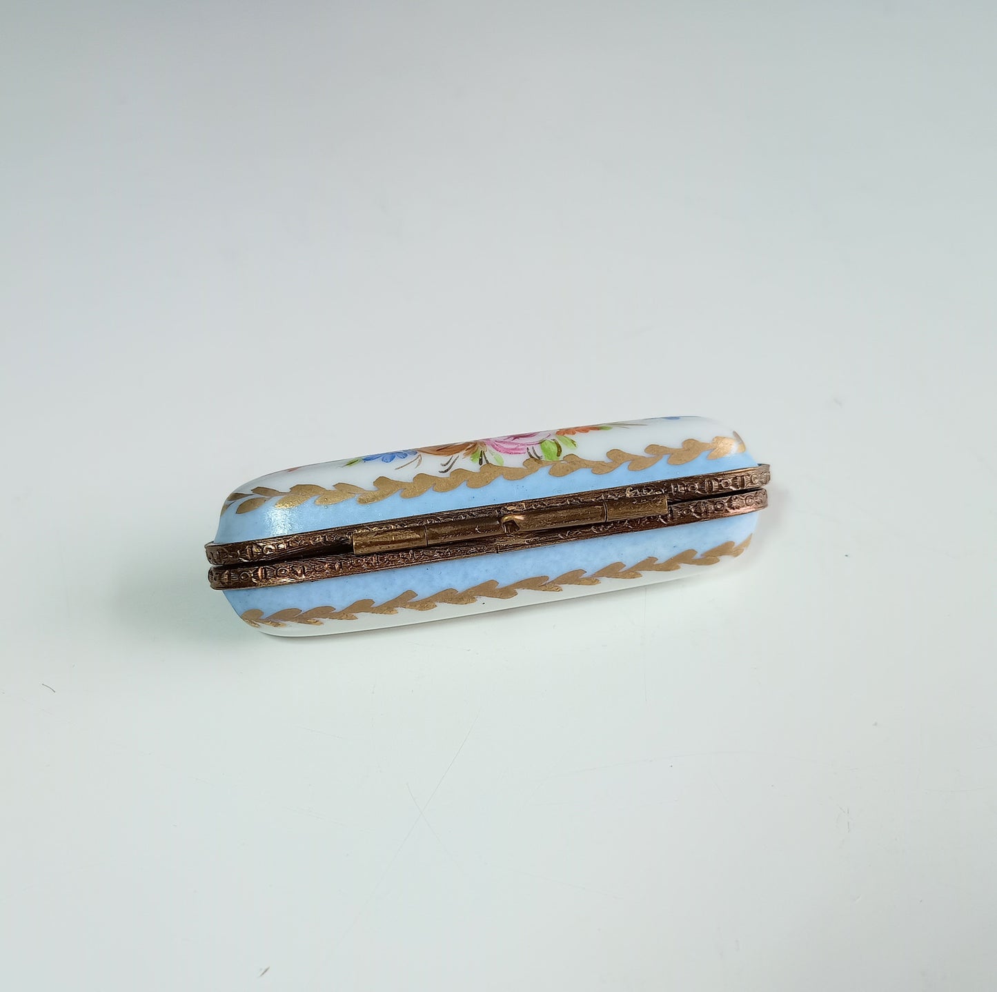 Antique Hand-Painted Limoges Porcelain Needle Box – Roses & Gilt with Brass Fittings
