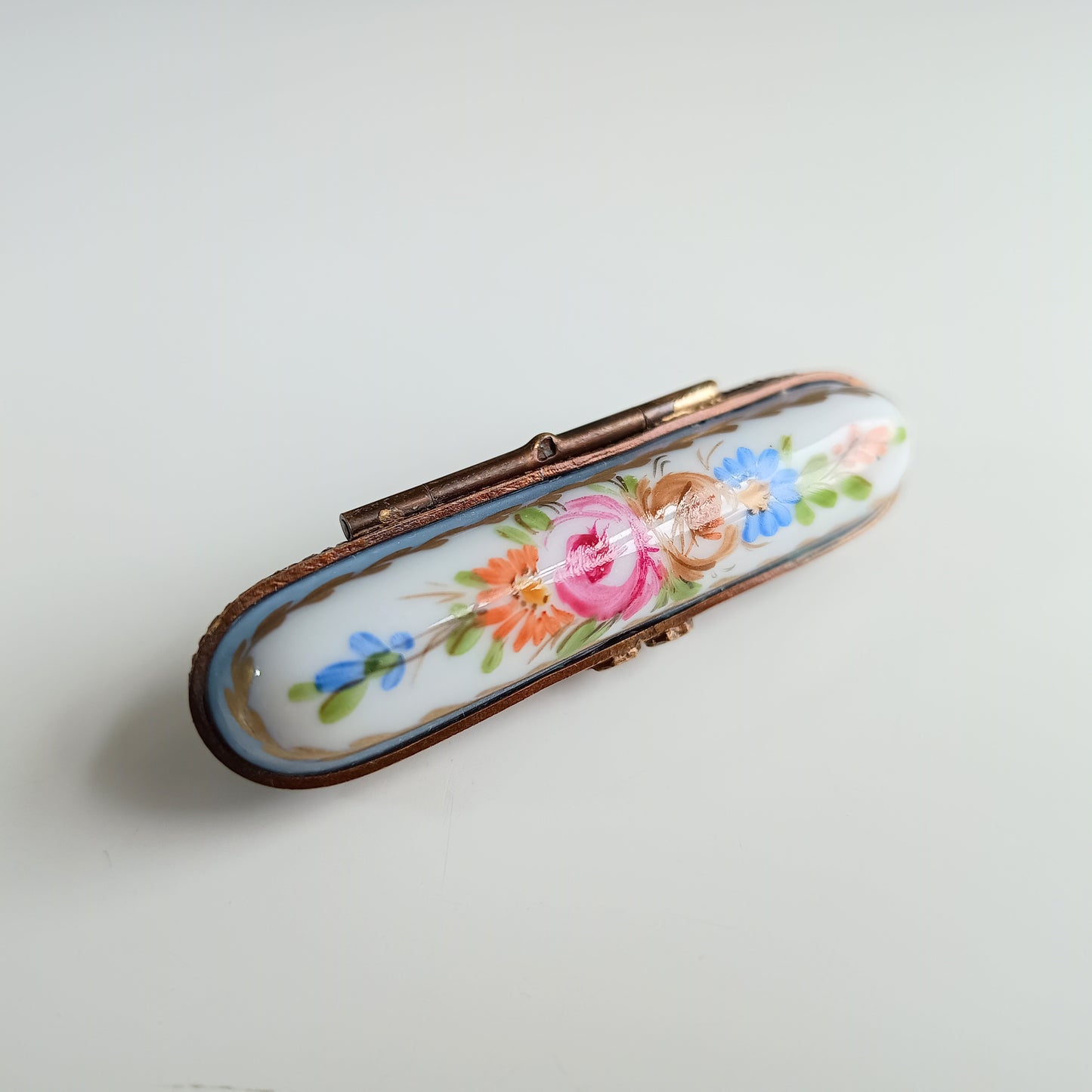 Antique Hand-Painted Limoges Porcelain Needle Box – Roses & Gilt with Brass Fittings