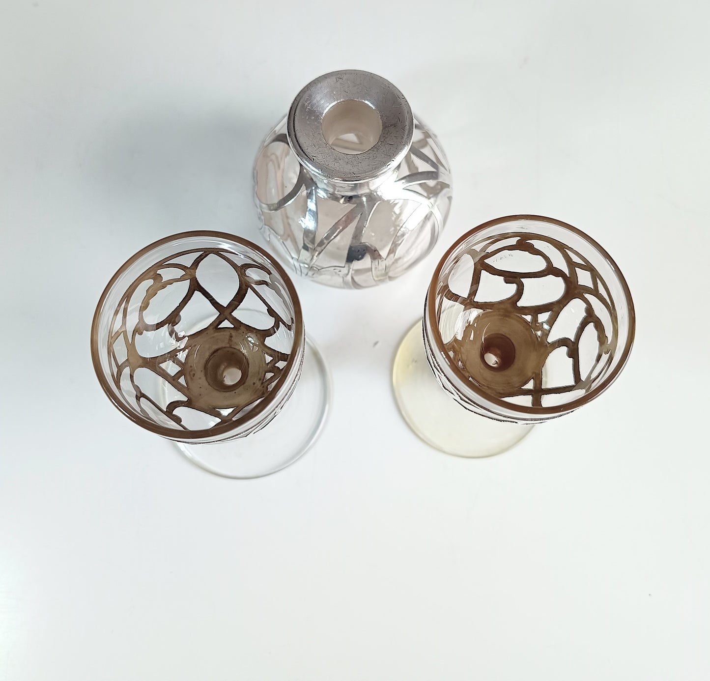 Art Nouveau antique solid sterling silver overlay Bitter bottle with two aperitif glasses 1900s