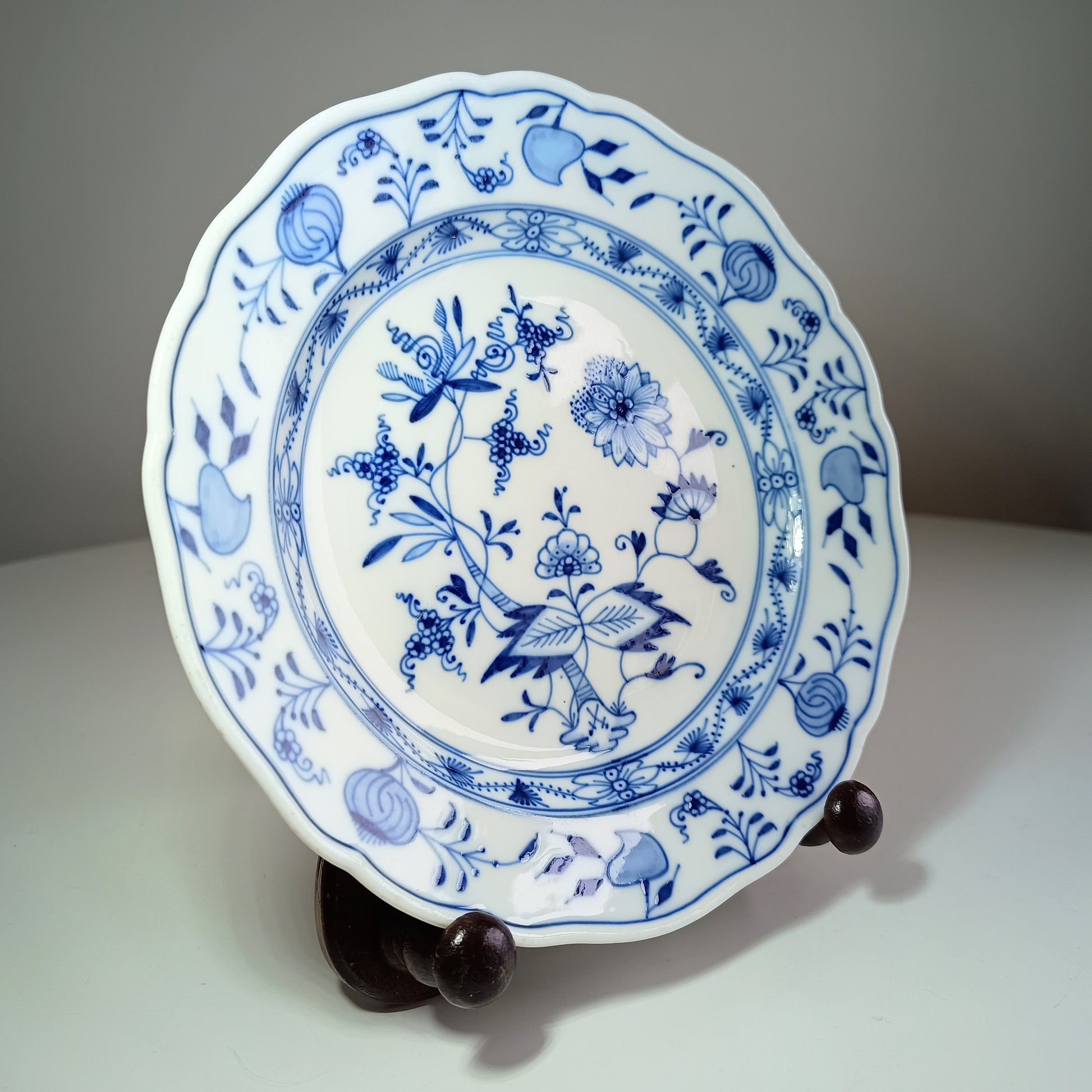 Meissen Porcelain Plate for Dessert or Bread