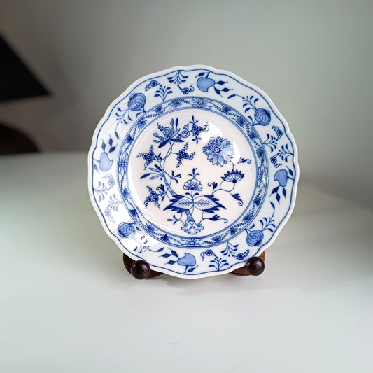 Vintage Meissen plate