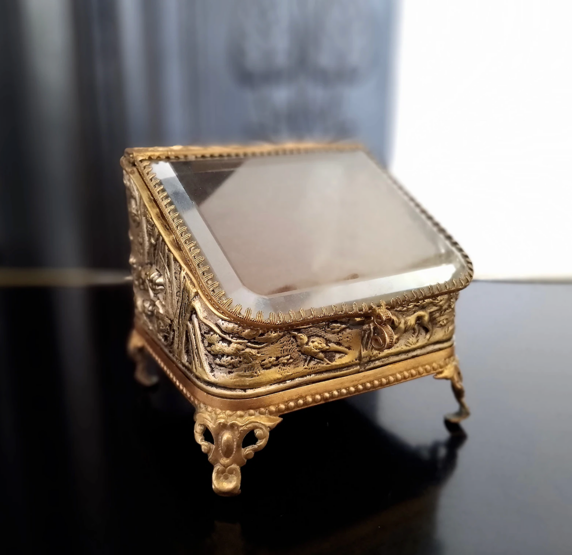 Stunning French Antique Glass Brass Ormolu Footed Watch or Jewellery Display Vitrine with Repoussé Hunting Scene in Napoleon III Style