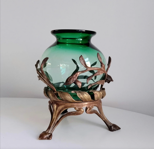 Vintage Art Nouveau Brass Vase with Flowing Floral And Foliage Motif of Snowdrops with Emerald Green Blown Liner Jugendstil Vienna Cessation