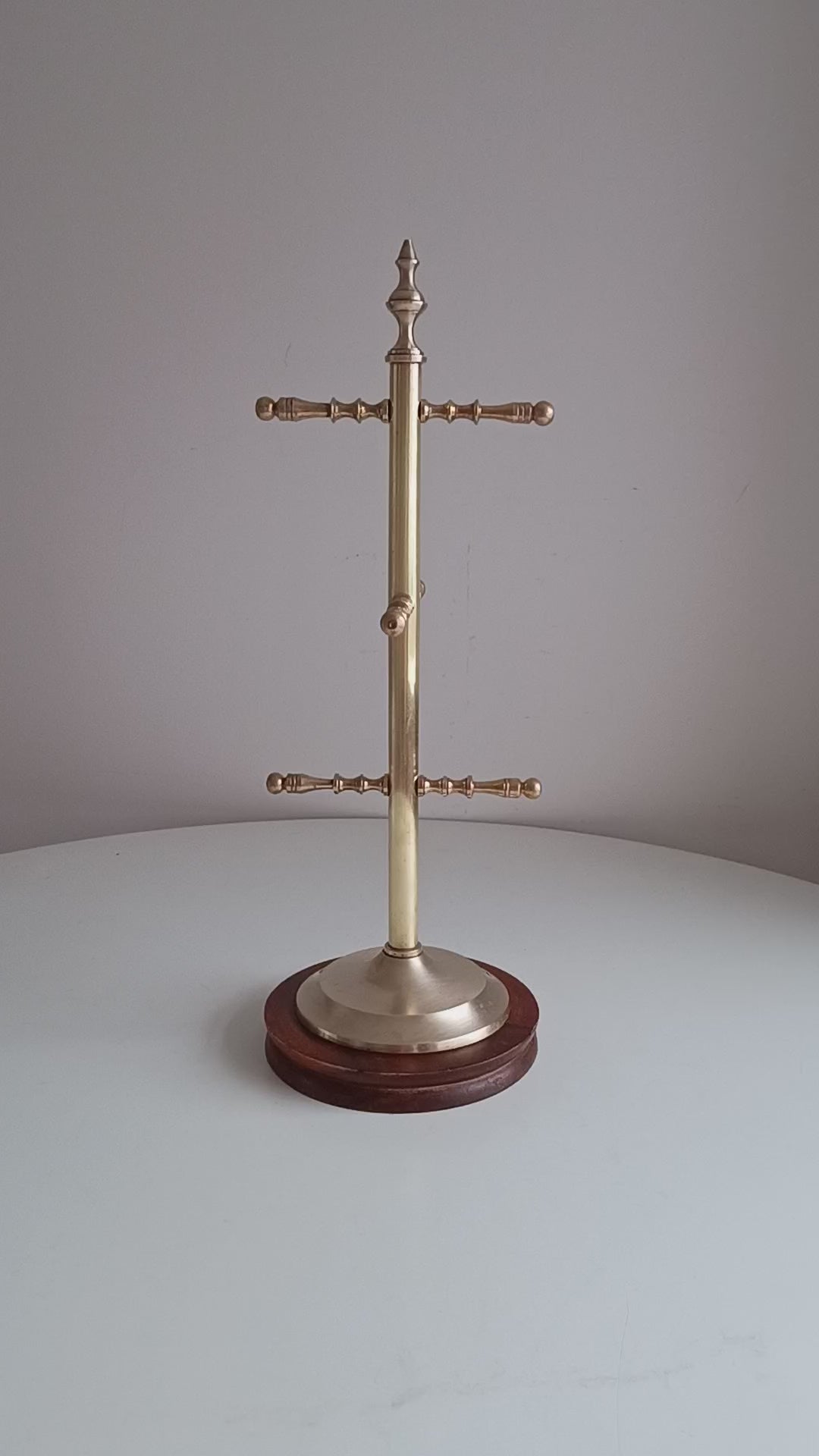 Vintage Tea Cups Holder or Coffee Mugs Drinks Station, Brass and Mahogany Tone Wood