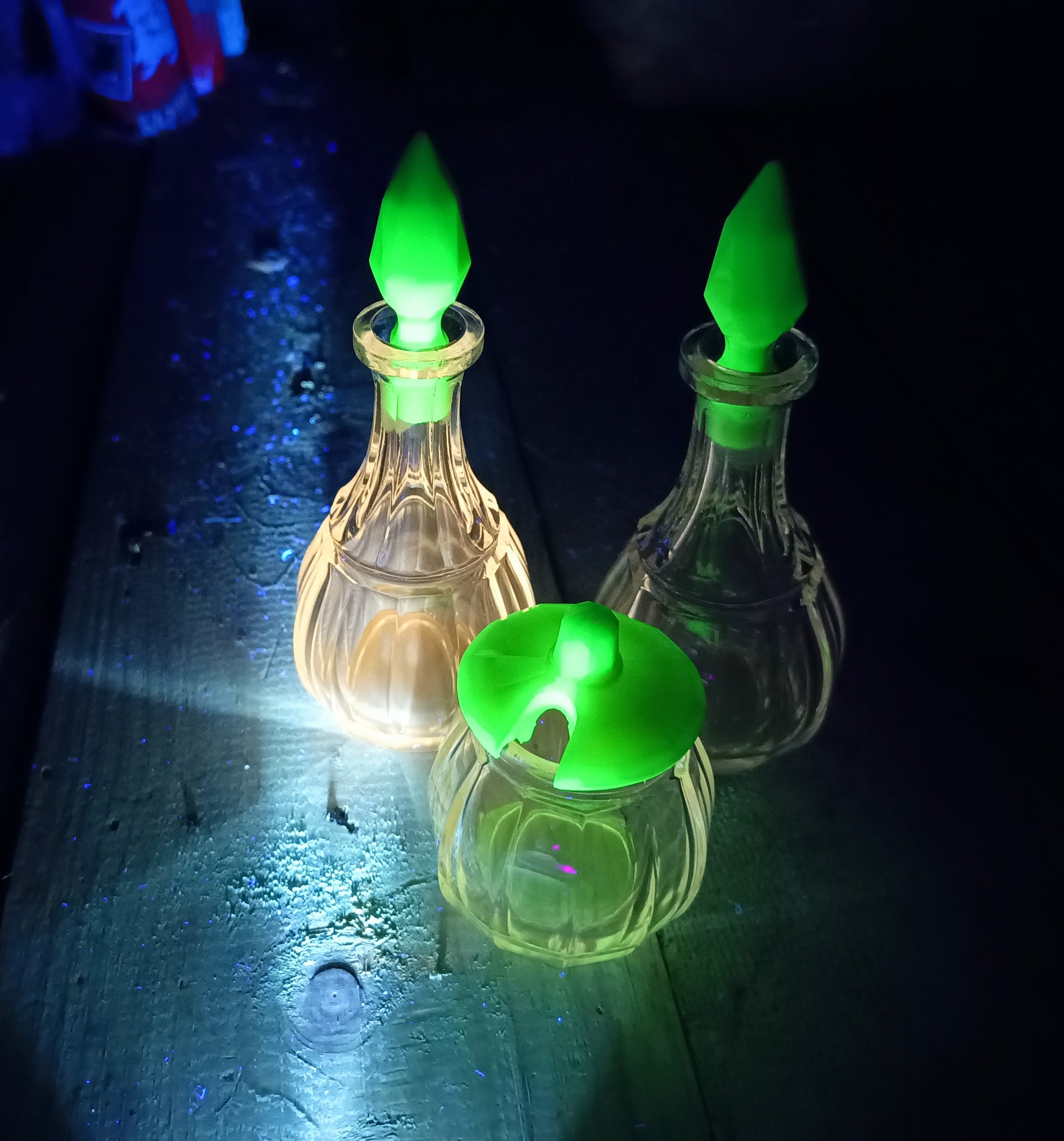 Rare Antique Jugendstil Cruet Set of Cut Molded Bottles with Faceted Uranium White Opaline Glass Stoppers and Lid Late Art Nouveau Bohemia