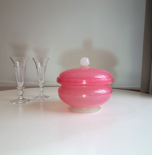 Large Opaline Glass Stevens & Williams Biscuits Barrel or Lidded Cookies Jar in Dusty Pink Rose and Off White Colour