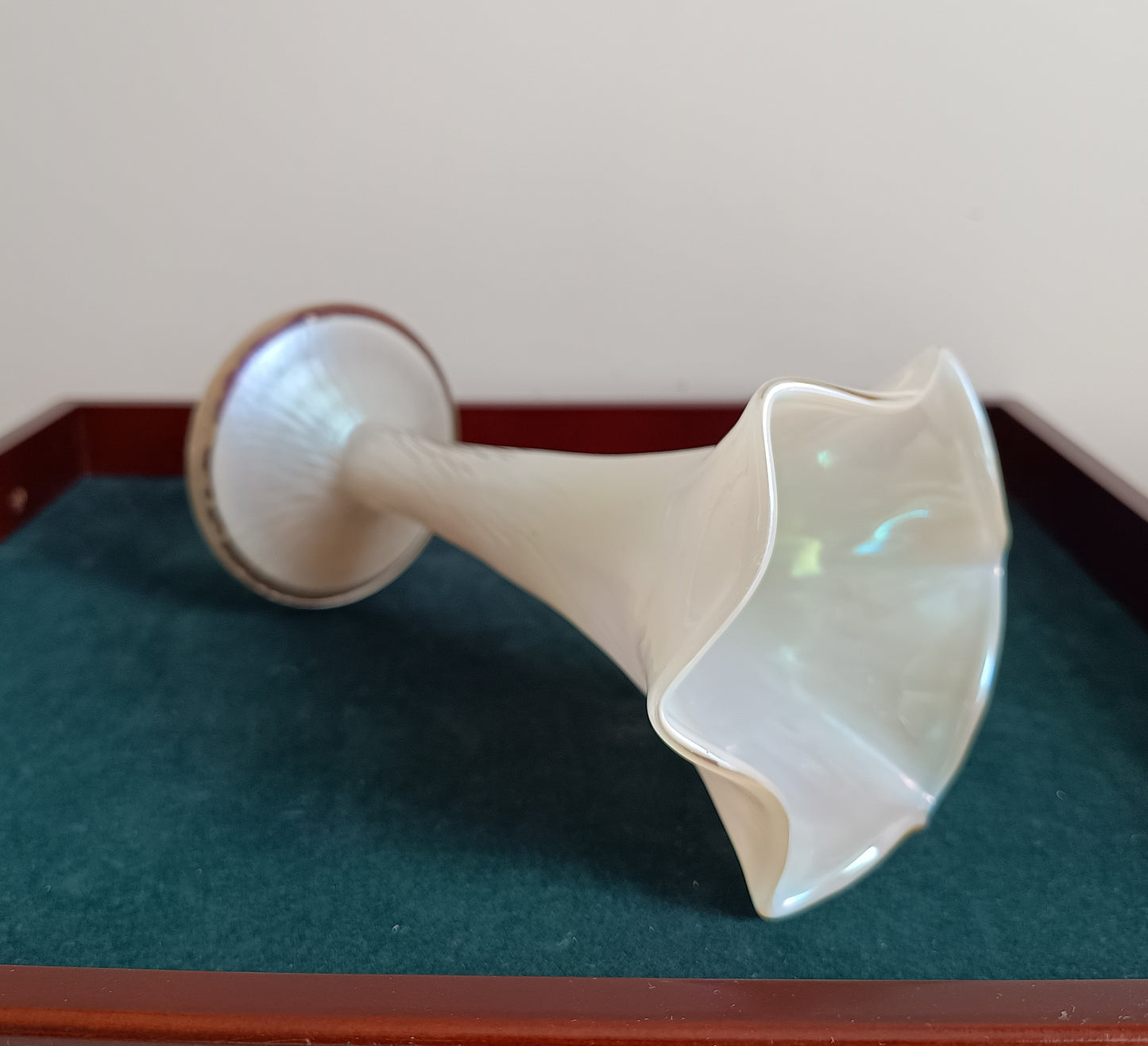 Art Nouveau Glass Vase, Mother of Pearl Irridescent Cased Glass Kralik Martele style, Bohemia c 1900