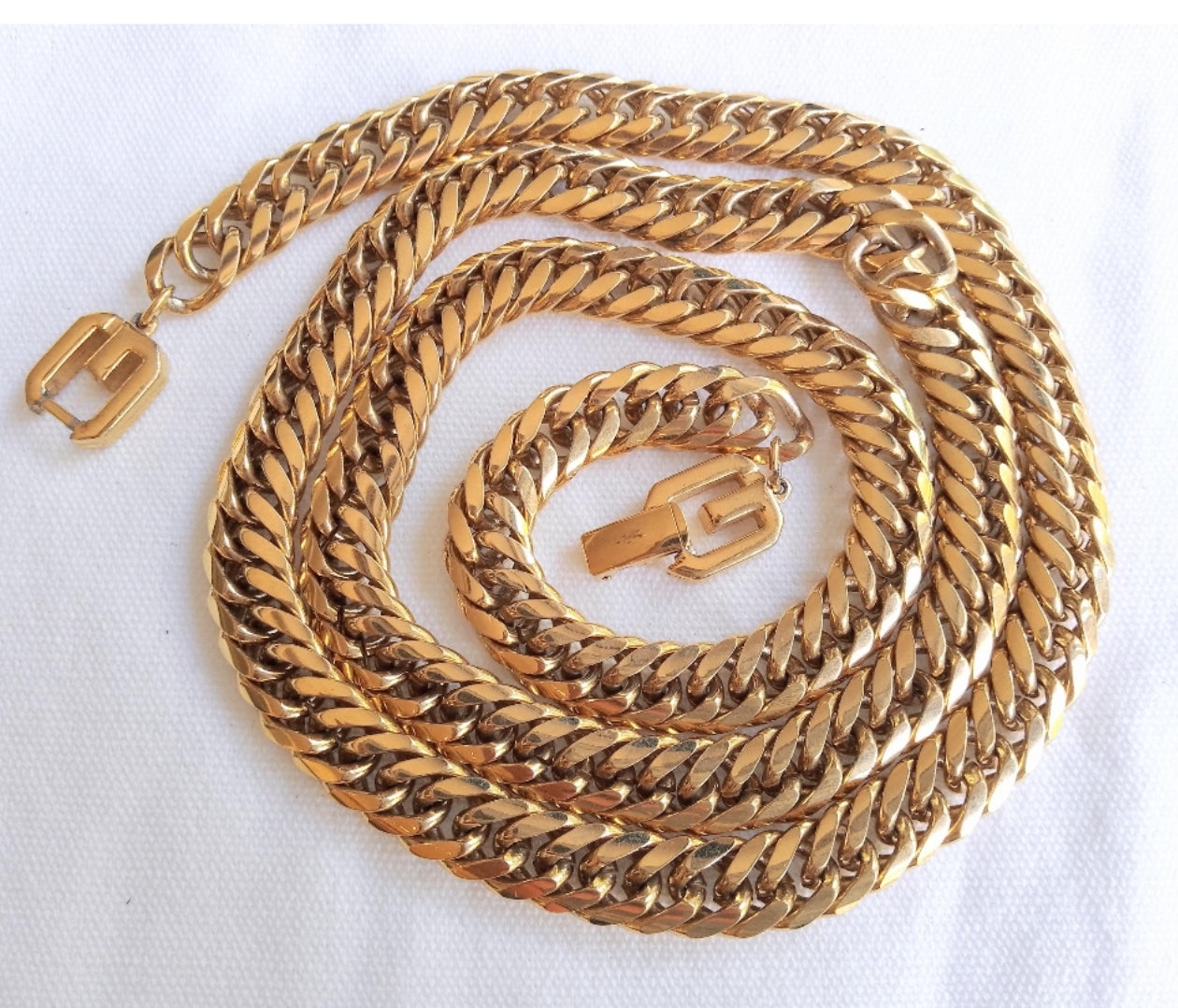 1980s Statement Givenchy Gold Plated Chain Belt or Necklace – Made in France