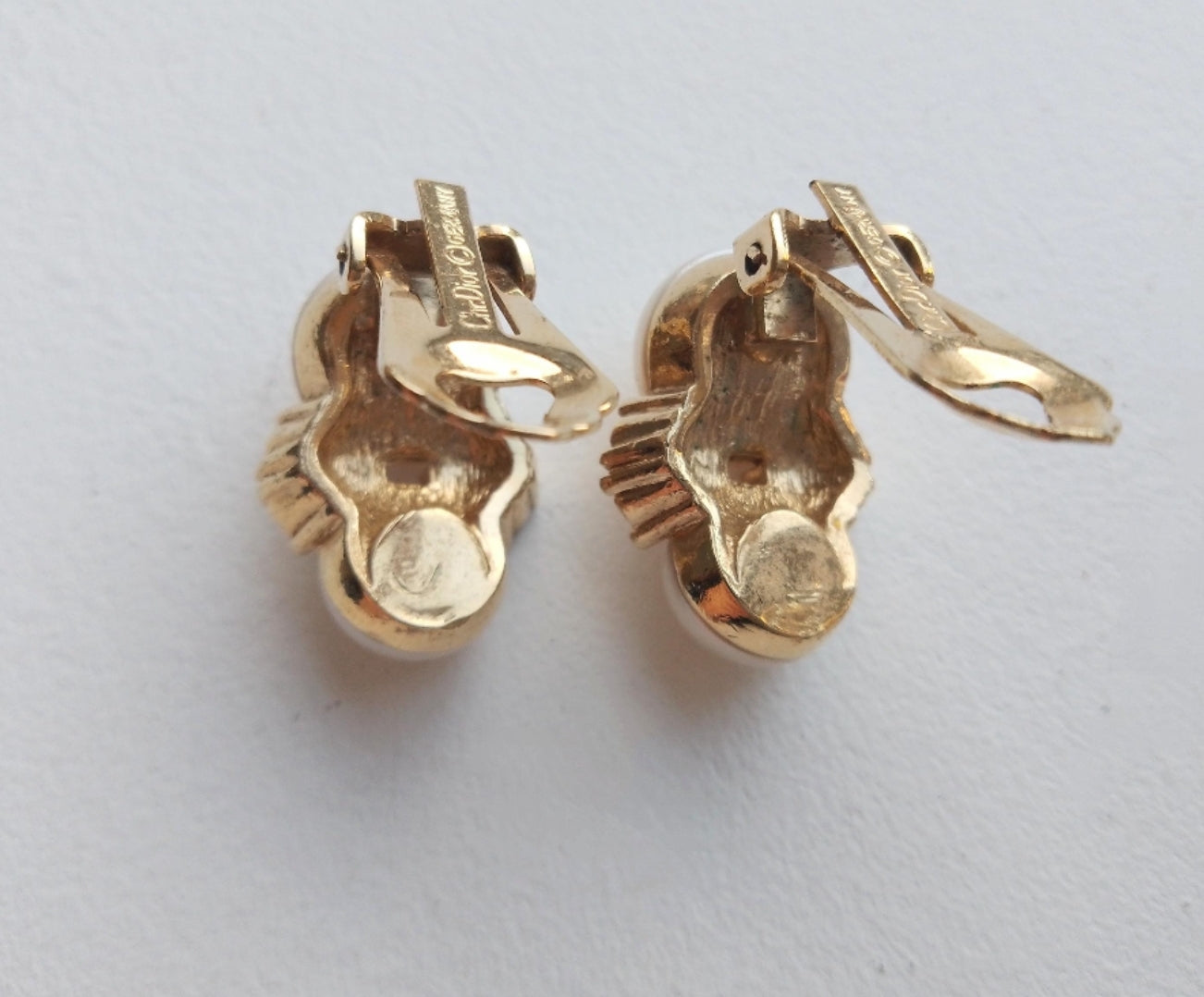 Christian Dior - Authentic Vintage Signed Faux Pearl Earrings 1980s