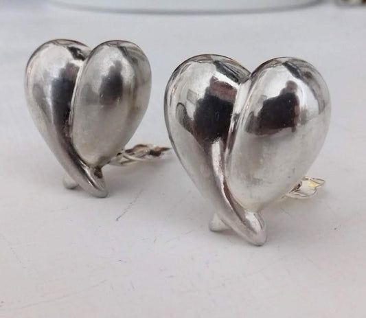 Escada Heart - Authentic Vintage Earrings in Signature Design