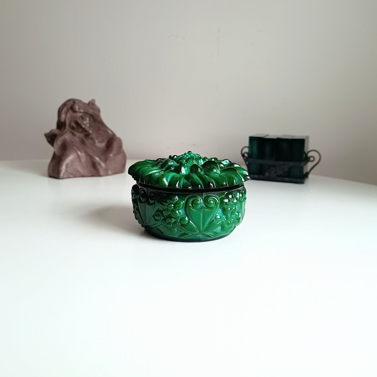 Art Deco Bohemian Art Glass Malachite Glass Lidded Jewellery Box or Watch Box, Schlevogt, Hoffner Designer