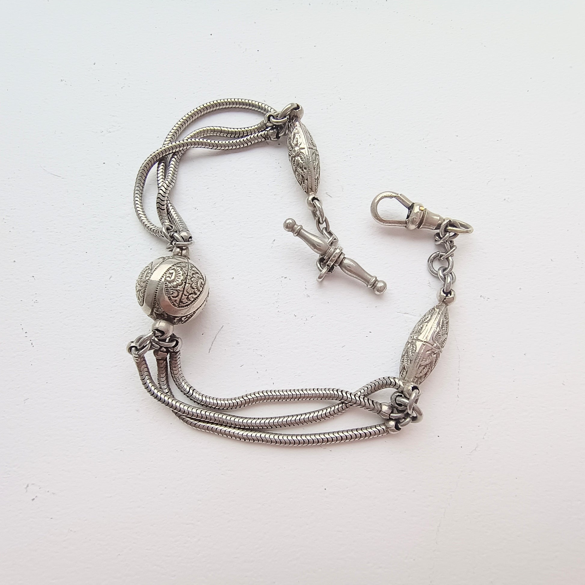 Victorian pocket watch Albertina chain with dog clasp