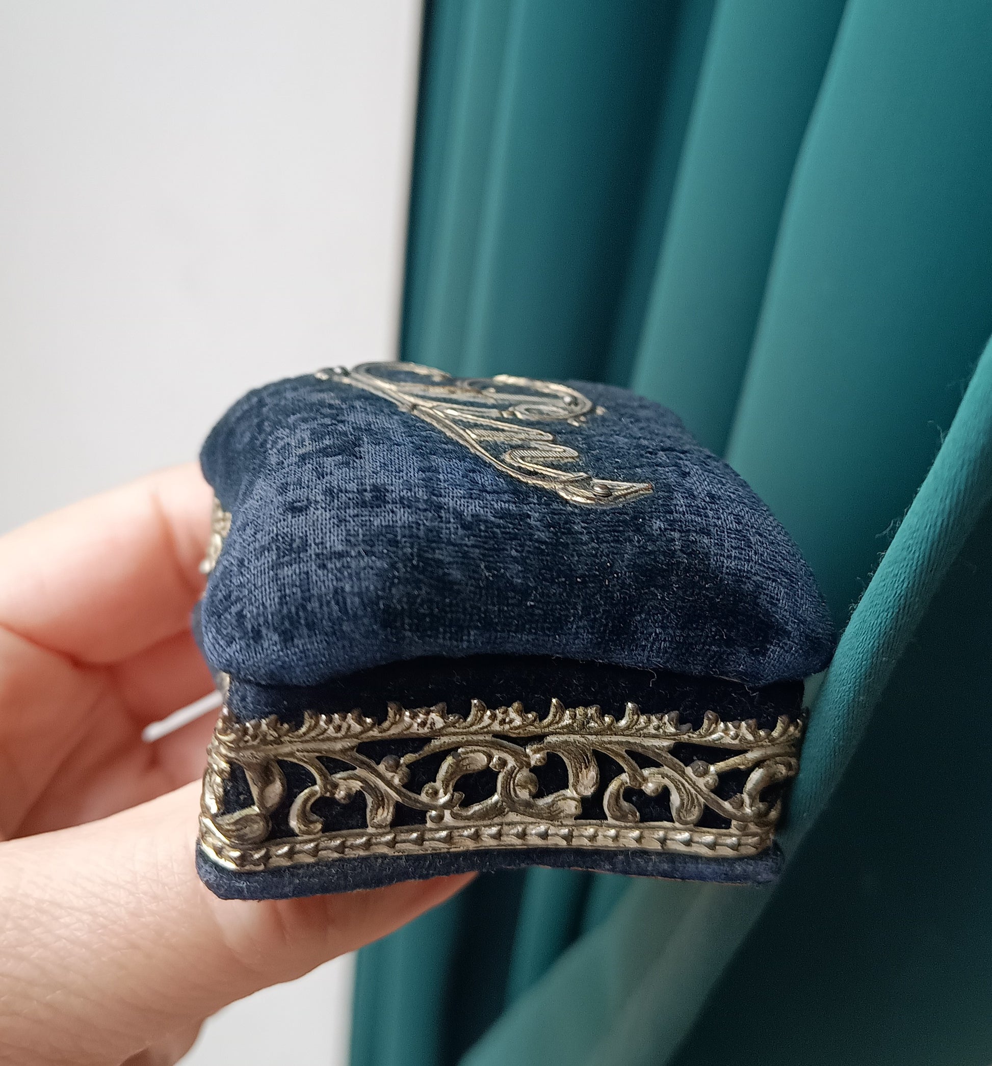Antique Victorian Pin cushion