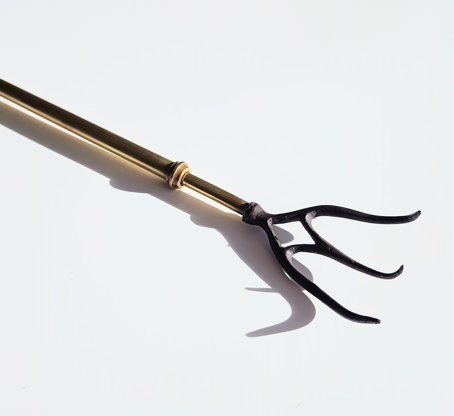 Antique English Georgian Retractable Telescopic Enamelled Toasting Fork, Gothic style, 1800