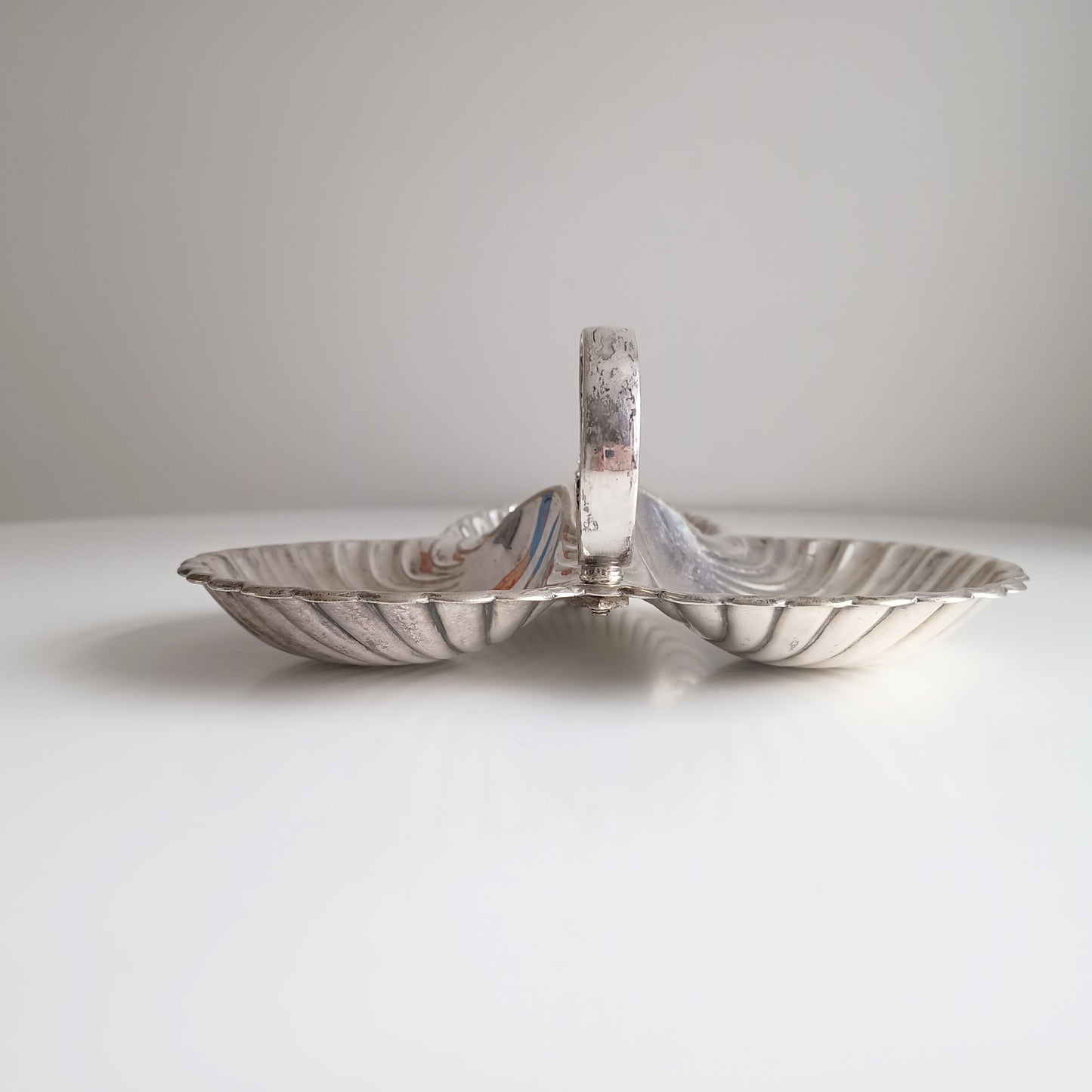 Vintage English Art Nouveau style Triple Shell Cheese& Biscuits Server Dish, Signed