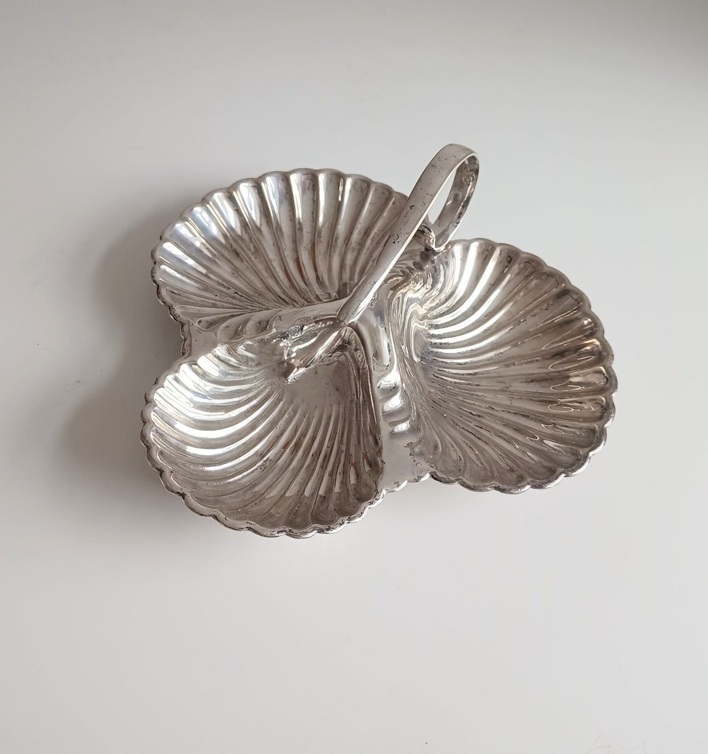 Vintage English Art Nouveau style Triple Shell Cheese& Biscuits Server Dish, Signed