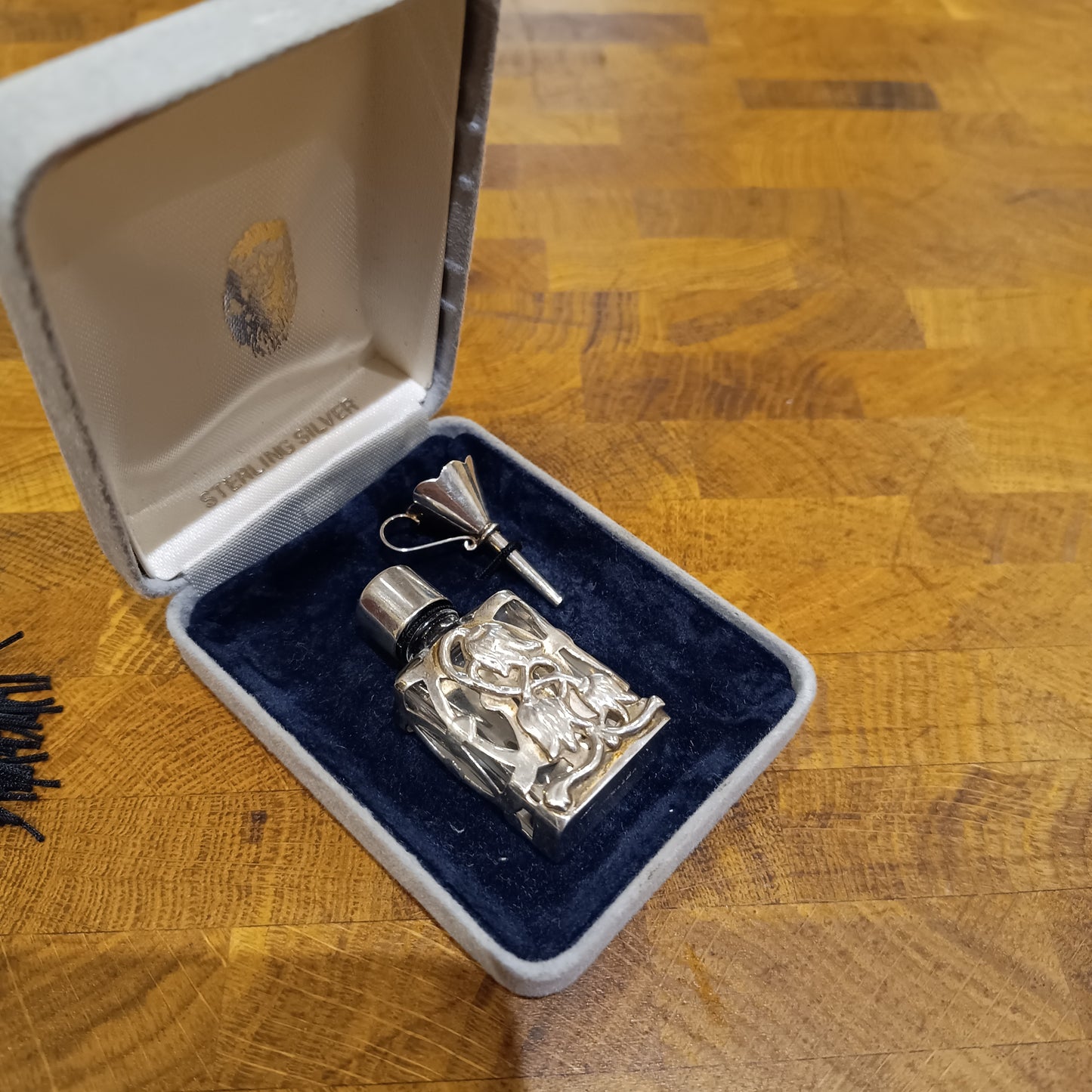 Vintage Small Perfume Bottle in Sterling Silver Openwork Case Art Nouveau style Snowdrop Design & Funnel, Original Box