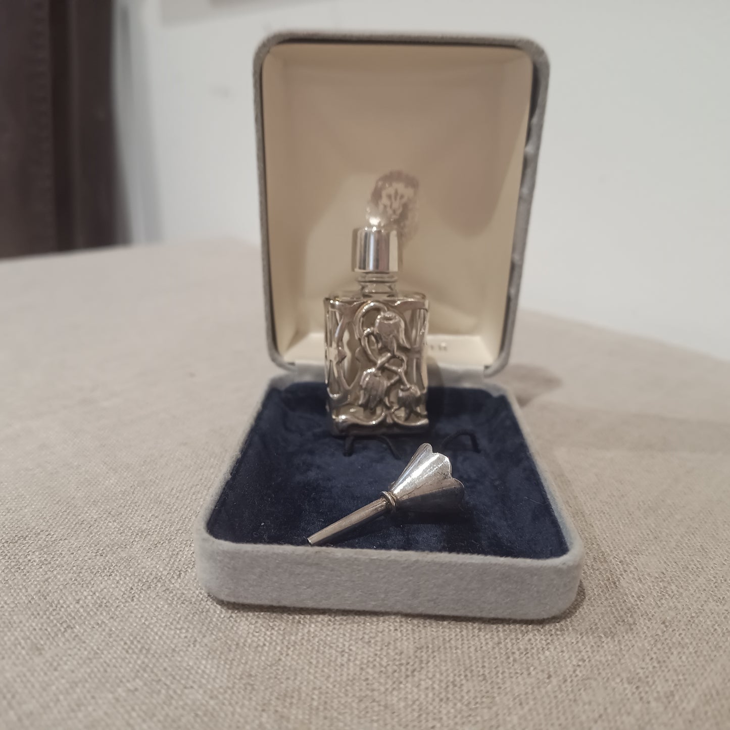 Vintage Small Perfume Bottle in Sterling Silver Openwork Case Art Nouveau style Snowdrop Design & Funnel, Original Box