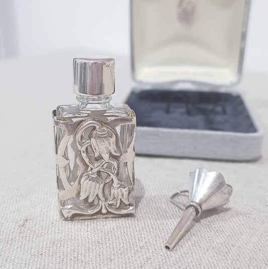 Vintage Small Perfume Bottle in Sterling Silver Openwork Case Art Nouveau style Snowdrop Design & Funnel, Original Box