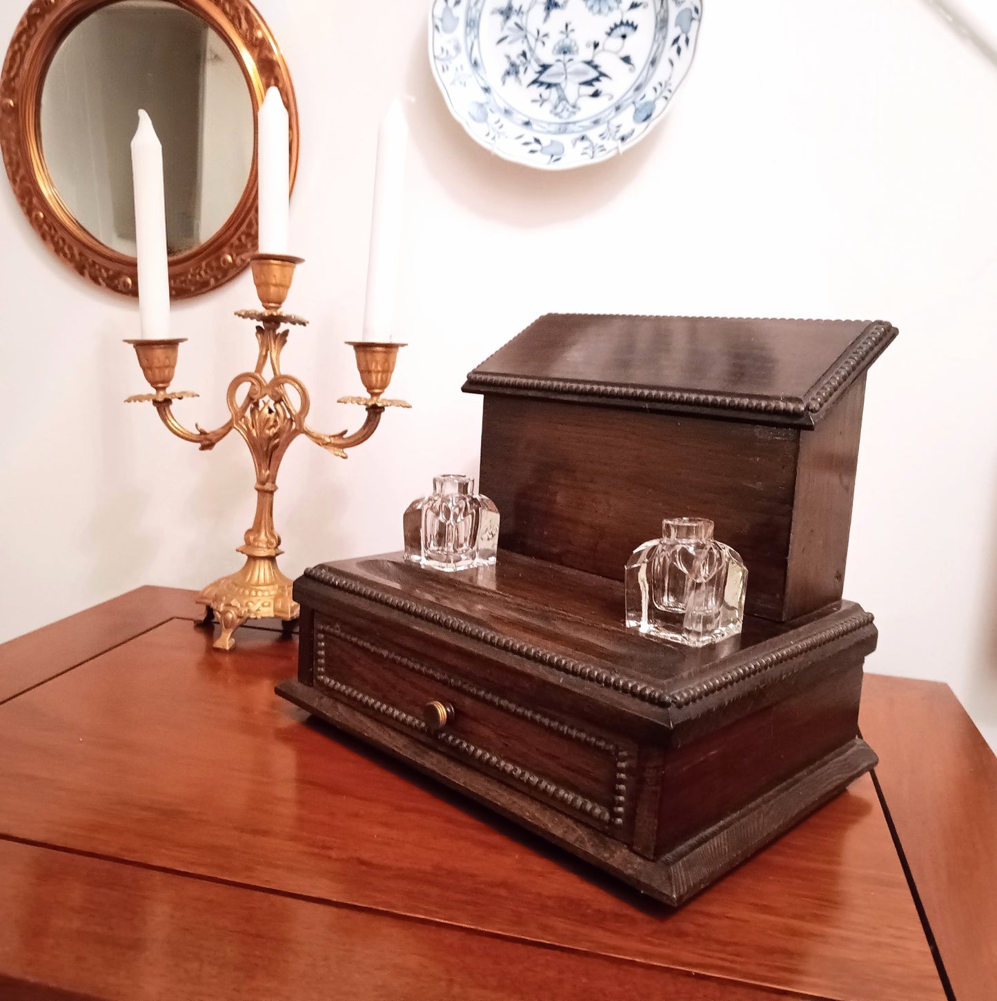 Antique English Small Oak Desk Tidy With Lidded Papers Holder And Pull Out Drawer, Circa 1890 1900