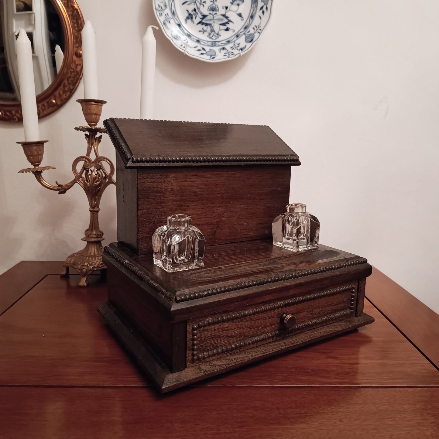 Antique English Small Oak Desk Tidy With Lidded Papers Holder And Pull Out Drawer, Circa 1890 1900