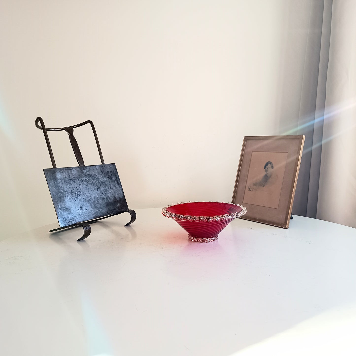 Arts & Crafts Cotswolds Hand-Forged Riveted Hearth Trivet Cooking Stand, Sliding Plate Heart-shaped Finial