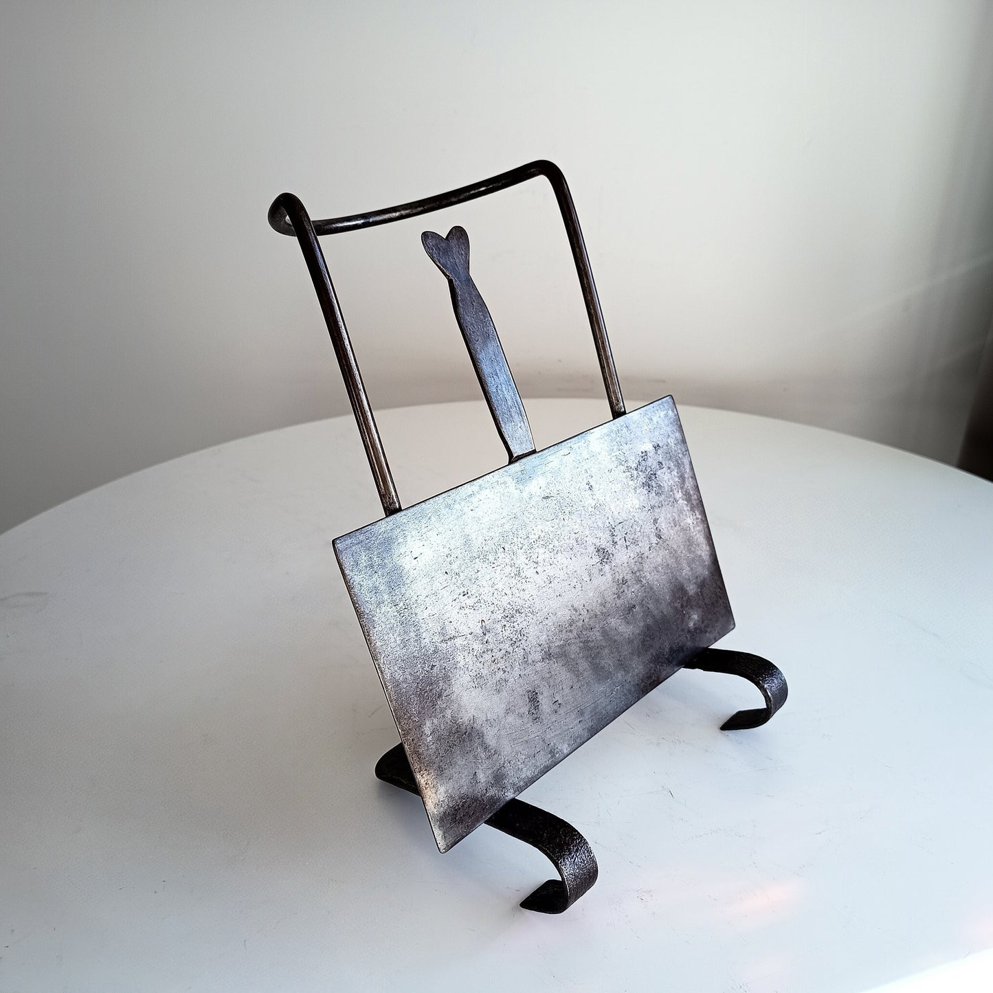 Arts & Crafts Cotswolds Hand-Forged Riveted Hearth Trivet Cooking Stand, Sliding Plate Heart-shaped Finial