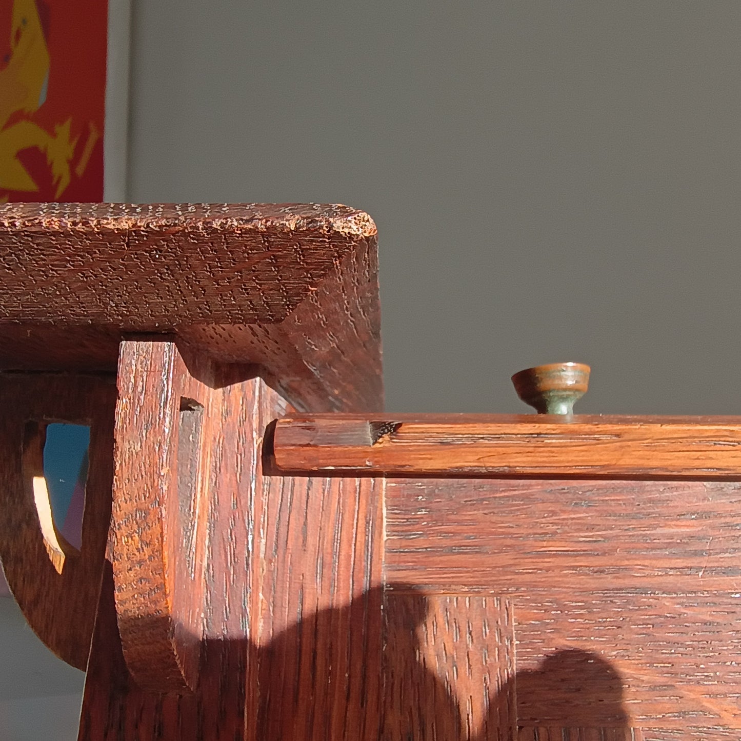 Arts and Crafts Art Nouveau Small Cabinet in Quarter-sawn Oak, Glasgow School Style