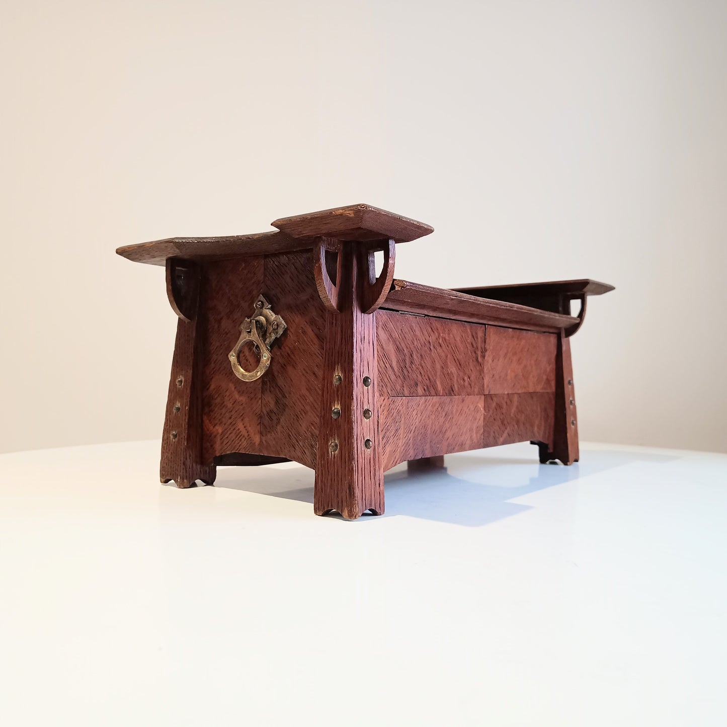 Arts and Crafts Art Nouveau Small Cabinet in Quarter-sawn Oak, Glasgow School Style