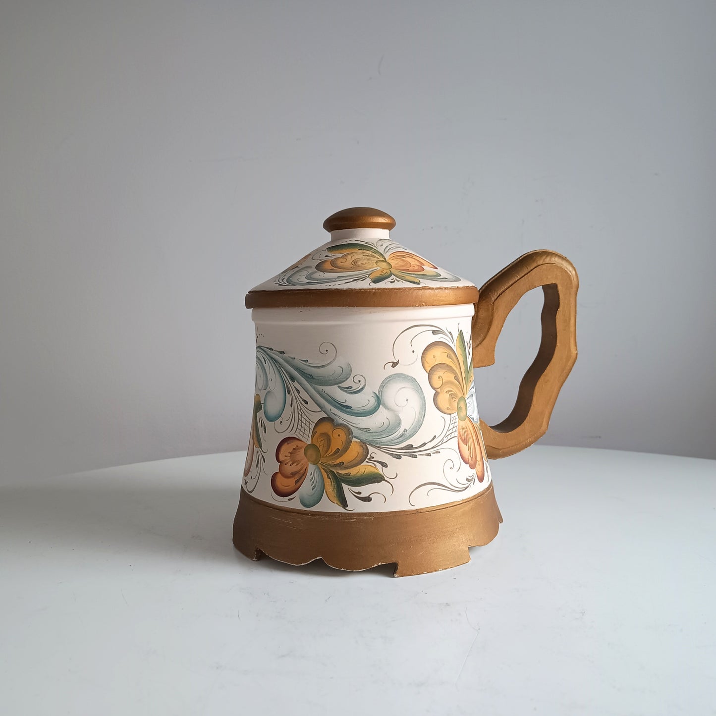 Vintage Norwegian Folk Art Wooden Lidded Beer Mug Lidded Tankard, Hand-Painted Roseling Telemark Style