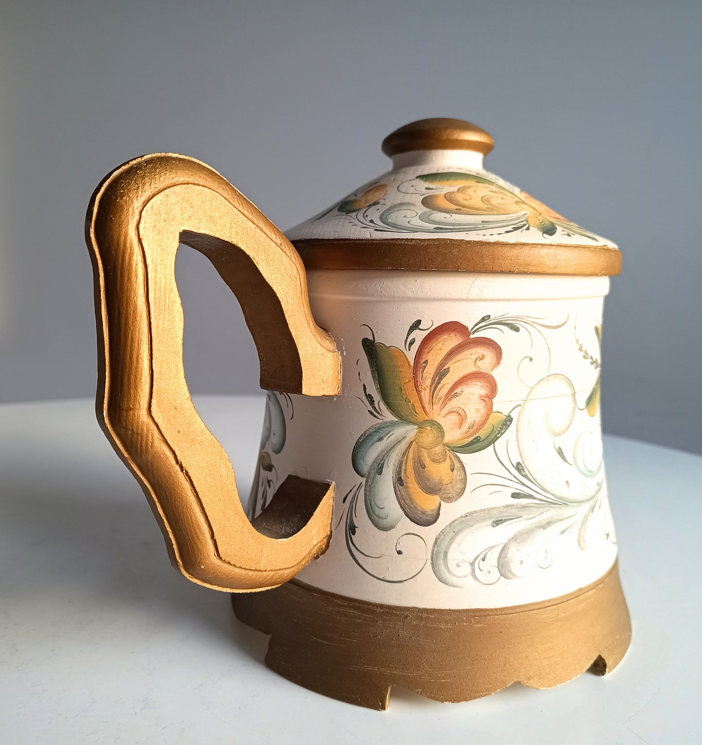 Vintage Norwegian Folk Art Wooden Lidded Beer Mug Lidded Tankard, Hand-Painted Roseling Telemark Style