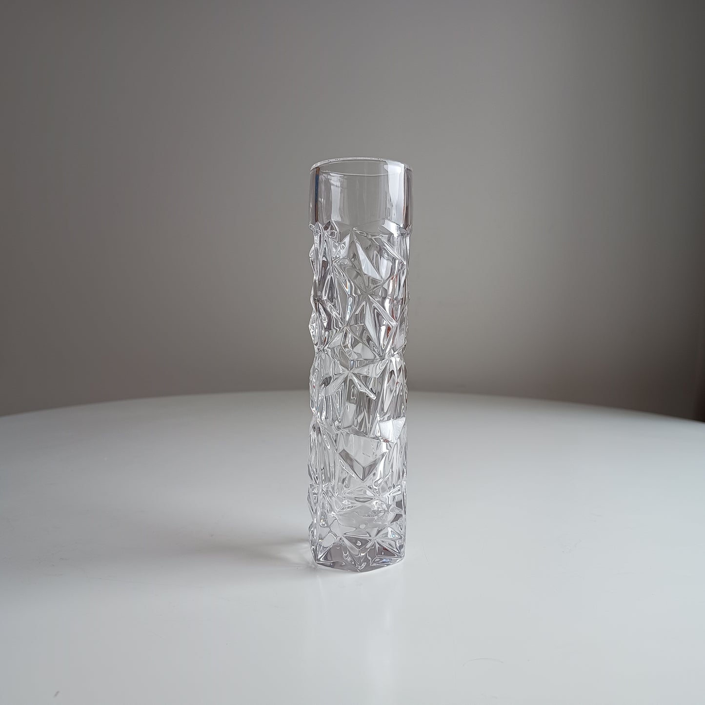 Tiffany & Co Modern Crystal Glass Vase 20 cm 8 inches Cut Rock Design 1990s