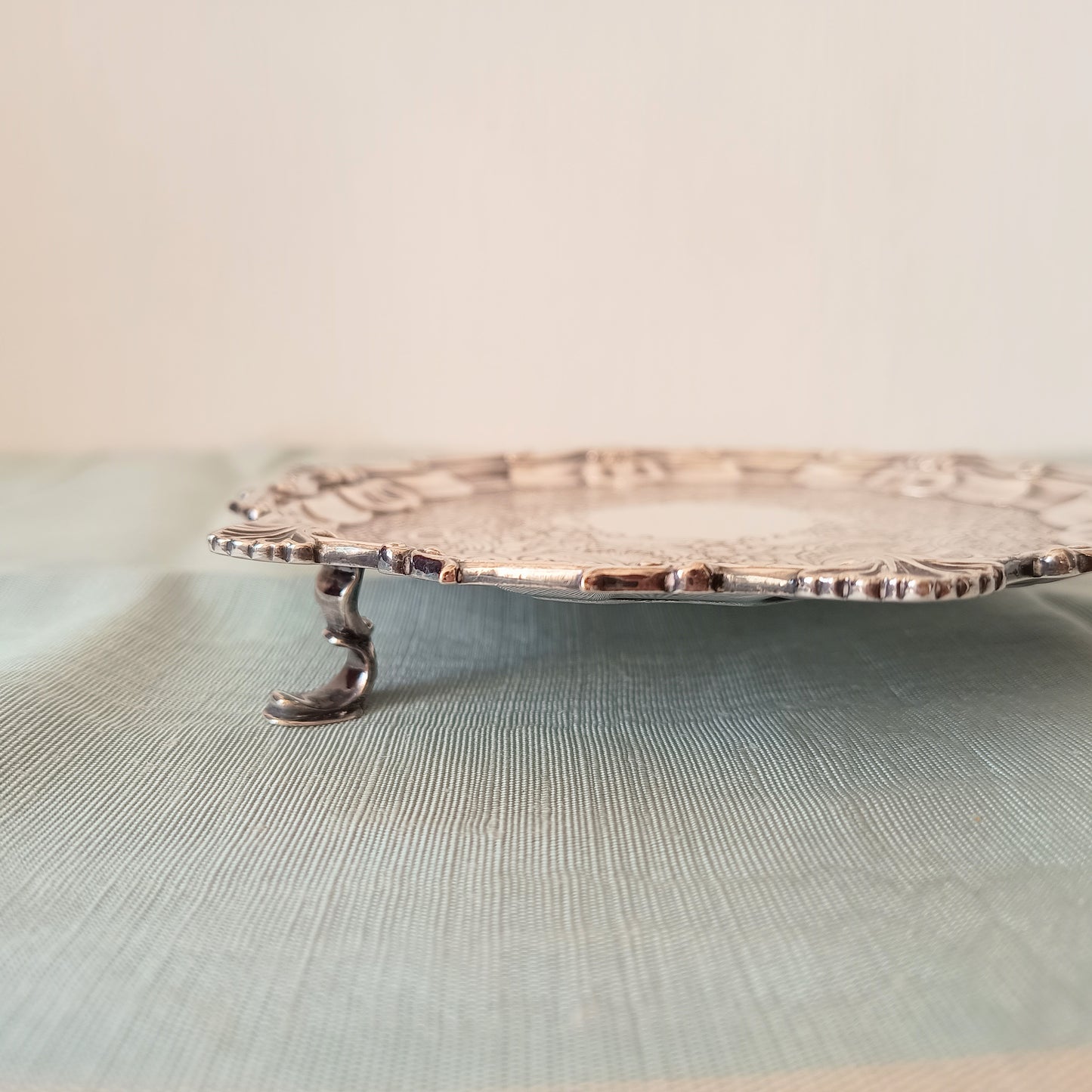 Georgian Style Silver Plate Footed Salver or Small Drinks Tray, William Hutton England 1890
