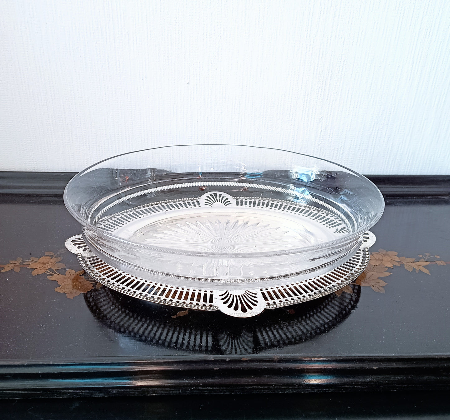 Art Nouveau Silver Plate Serving Dish or Tray: Stylised Shell Decor & Victorian Glass Bowl