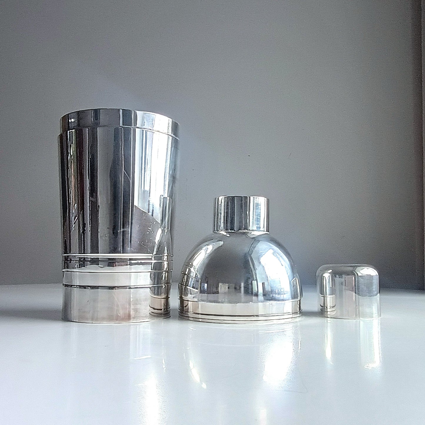 Genuine Art Deco Silver Plated Cocktail Shaker: Streamline Moderne 3-Part Cobbler, XL size